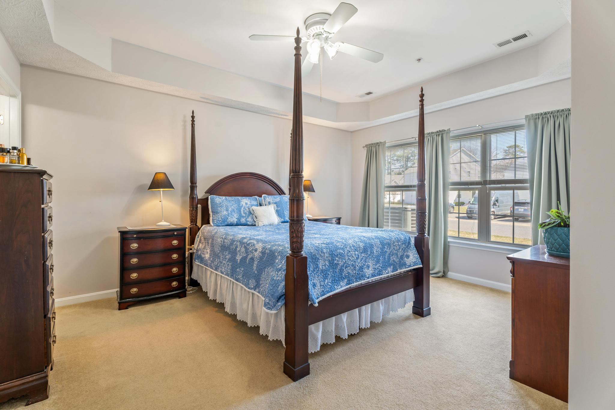 WOOD CREEK GOLF COMM - Residential