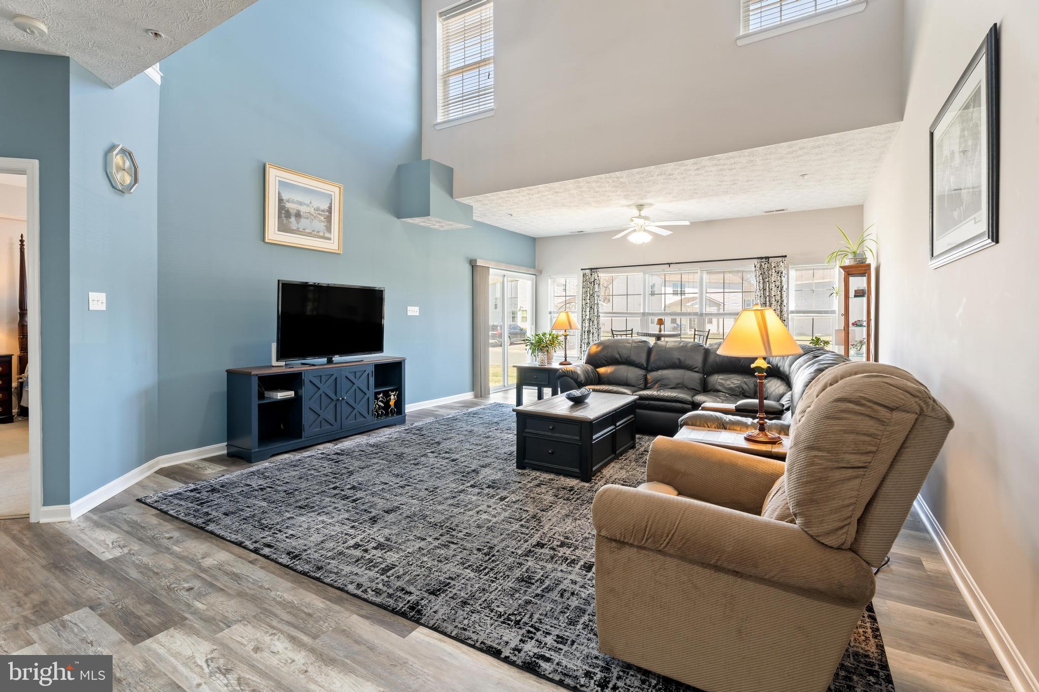 WOOD CREEK GOLF COMM - Residential