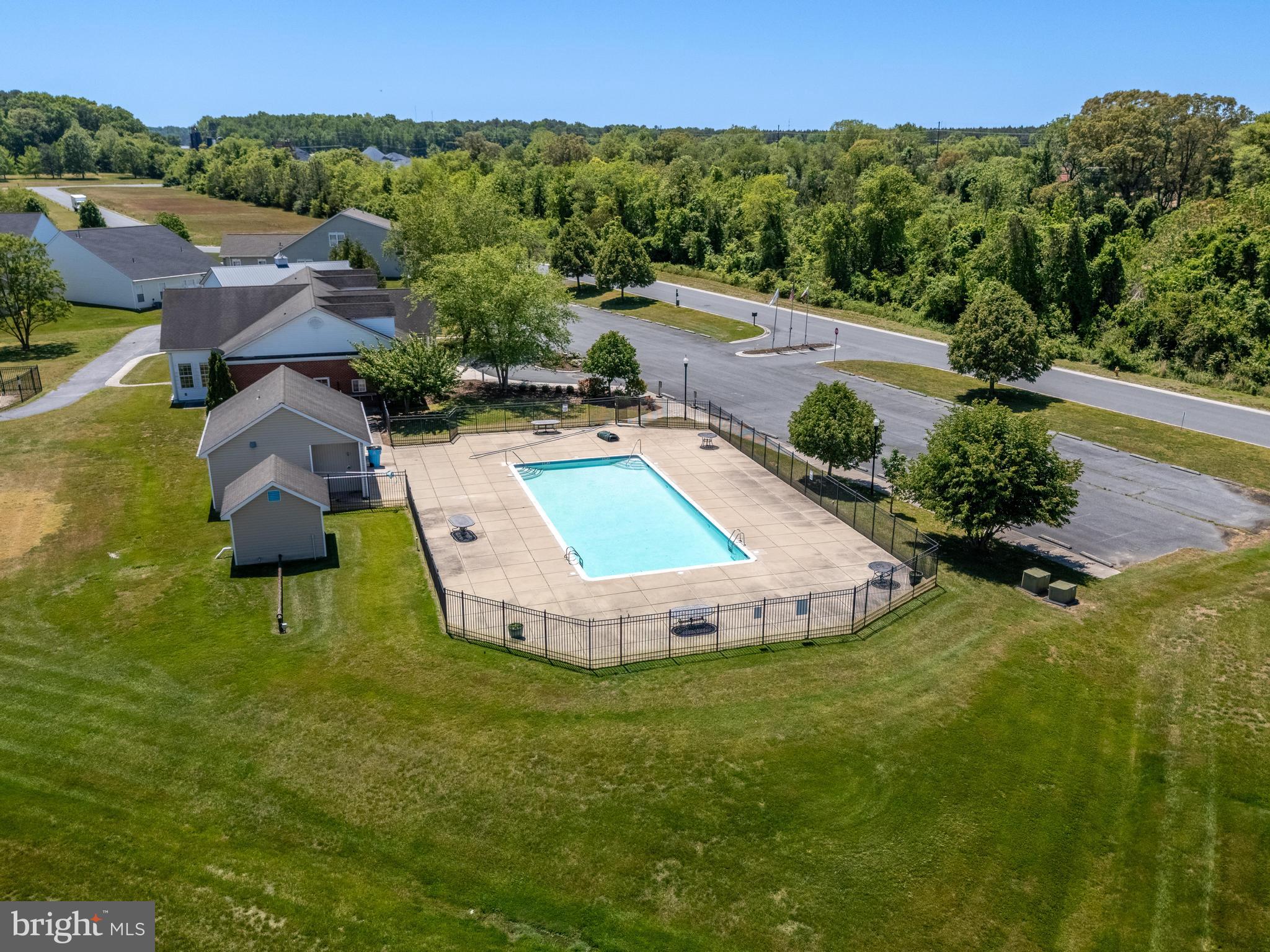 WOOD CREEK GOLF COMM - Residential