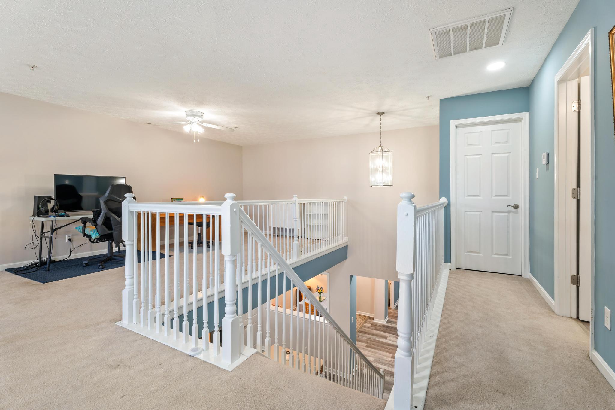 WOOD CREEK GOLF COMM - Residential