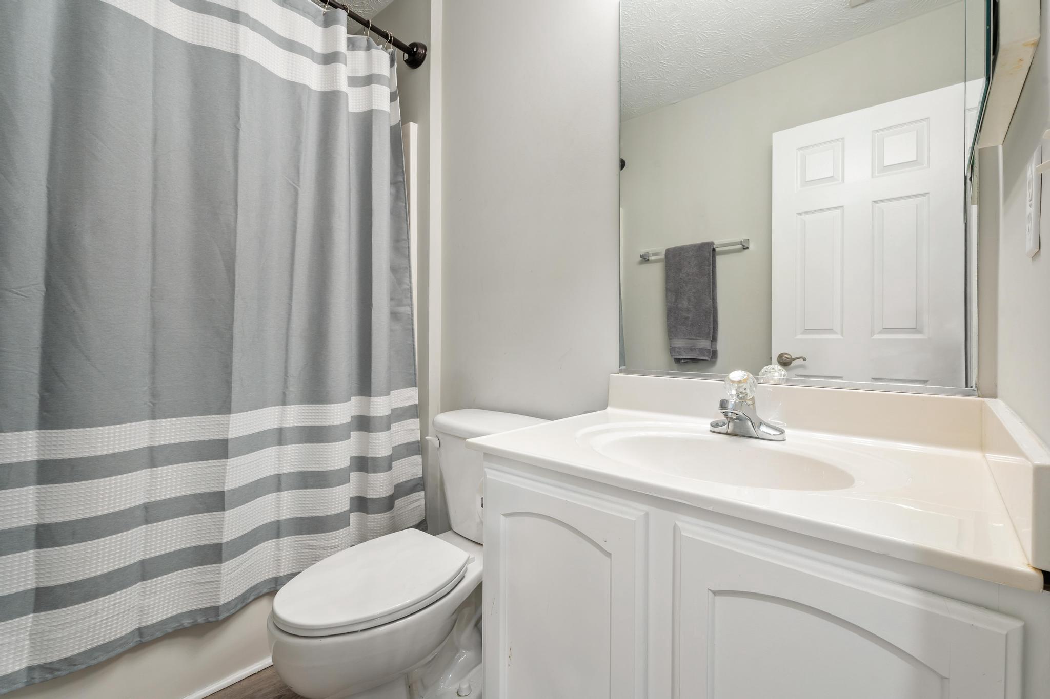 WOOD CREEK GOLF COMM - Residential