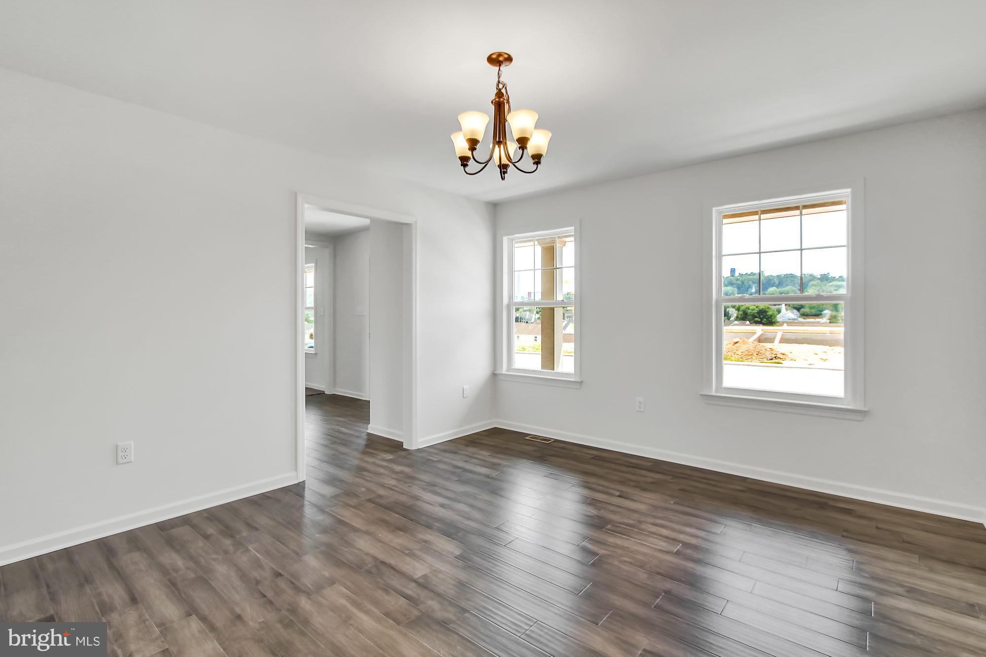 EAGLES VIEW - Residential