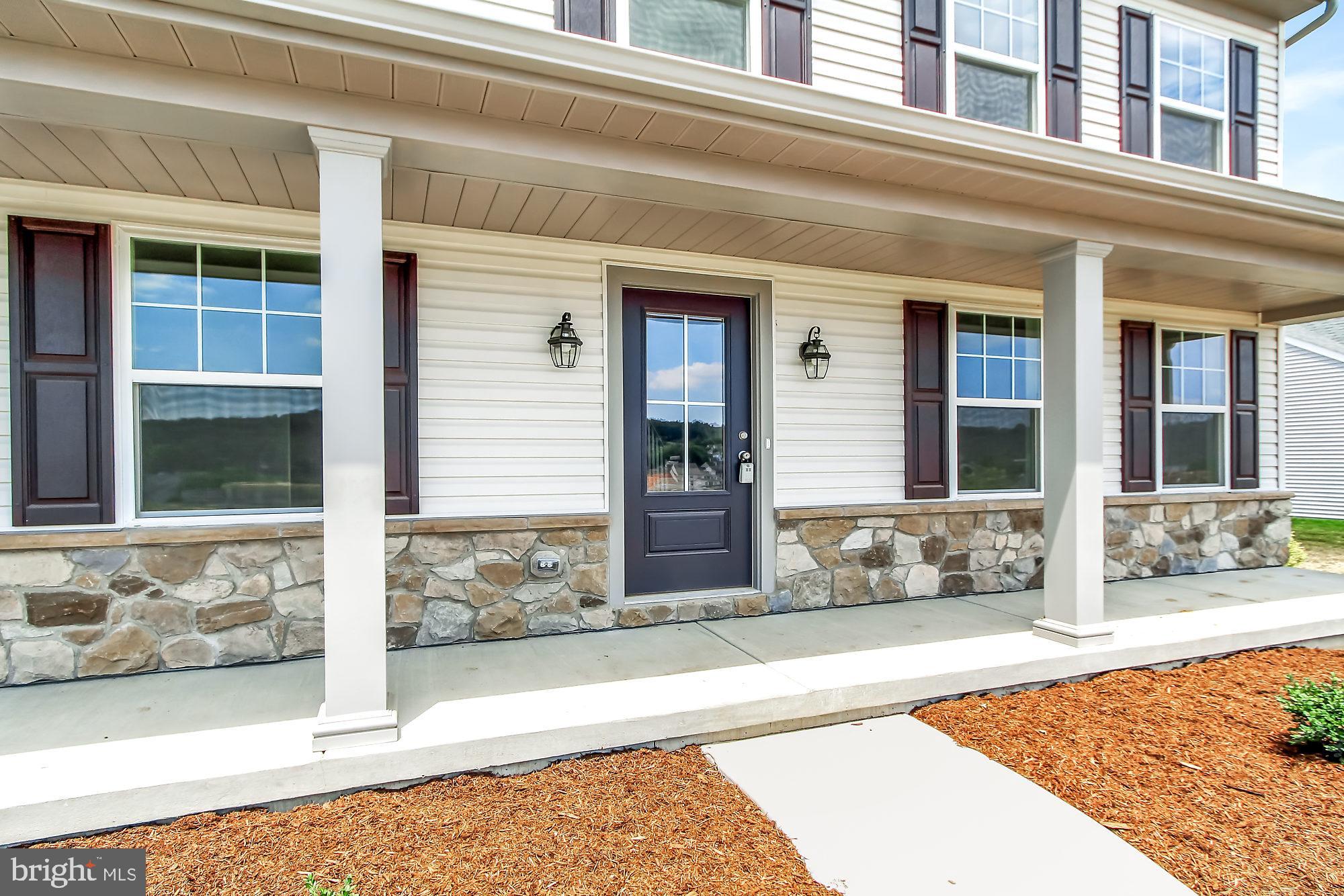 EAGLES VIEW - Residential