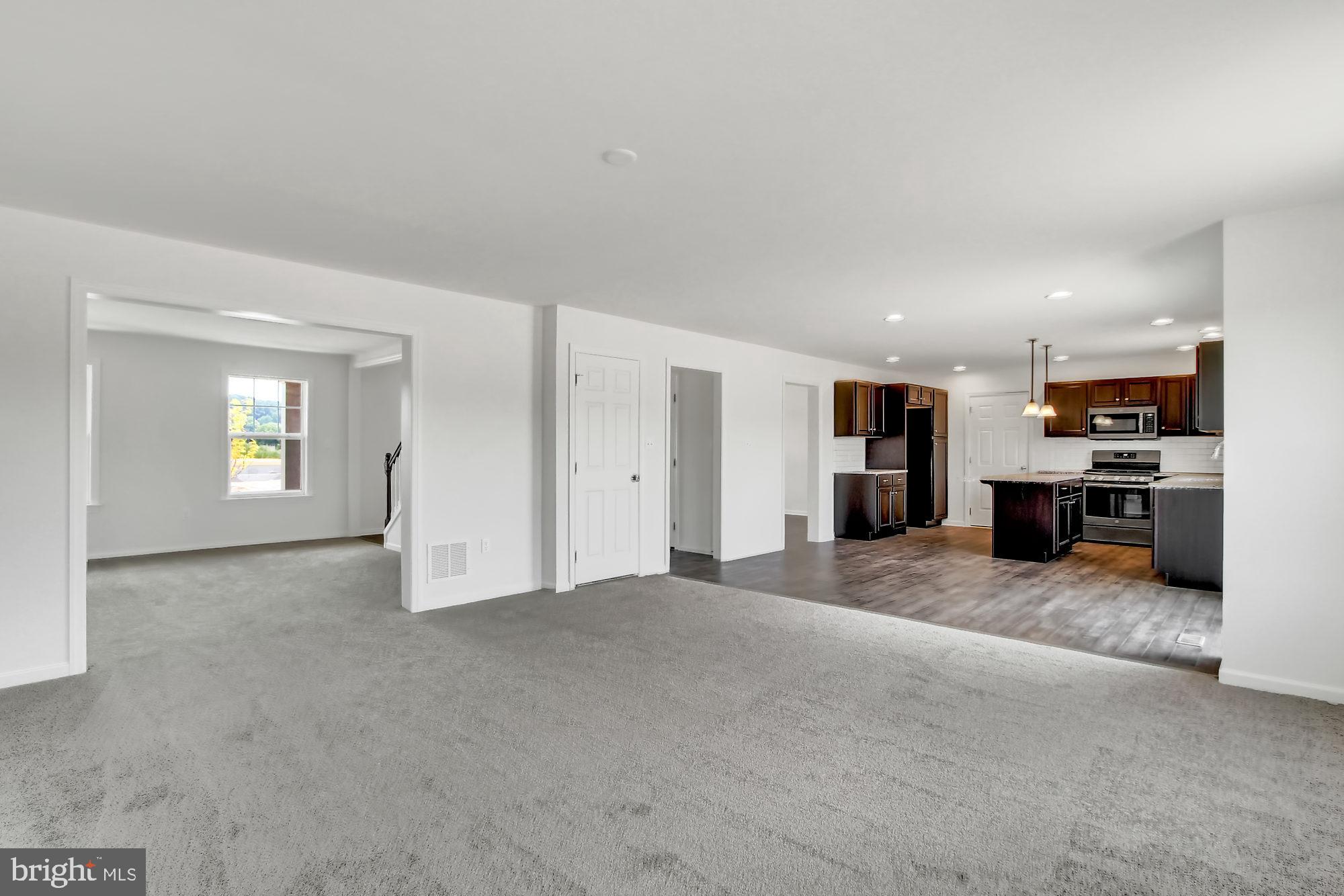 EAGLES VIEW - Residential