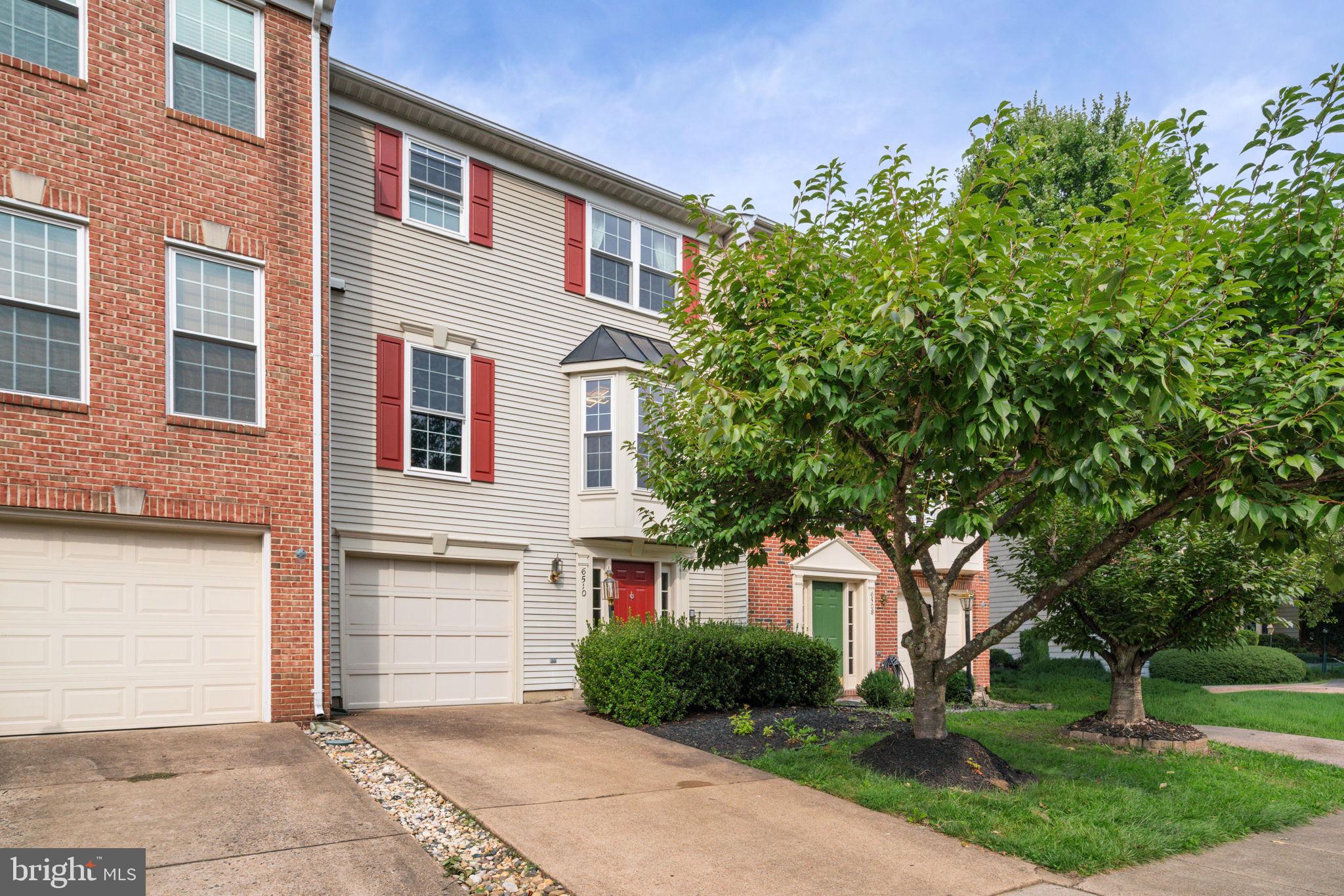 6510 KELSEY POINT CIRCLE