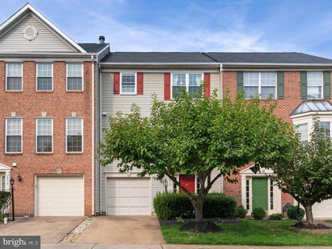 Photo of 6510 Kelsey Point Circle, ALEXANDRIA, VA 22315 (MLS # VAFX2334924)