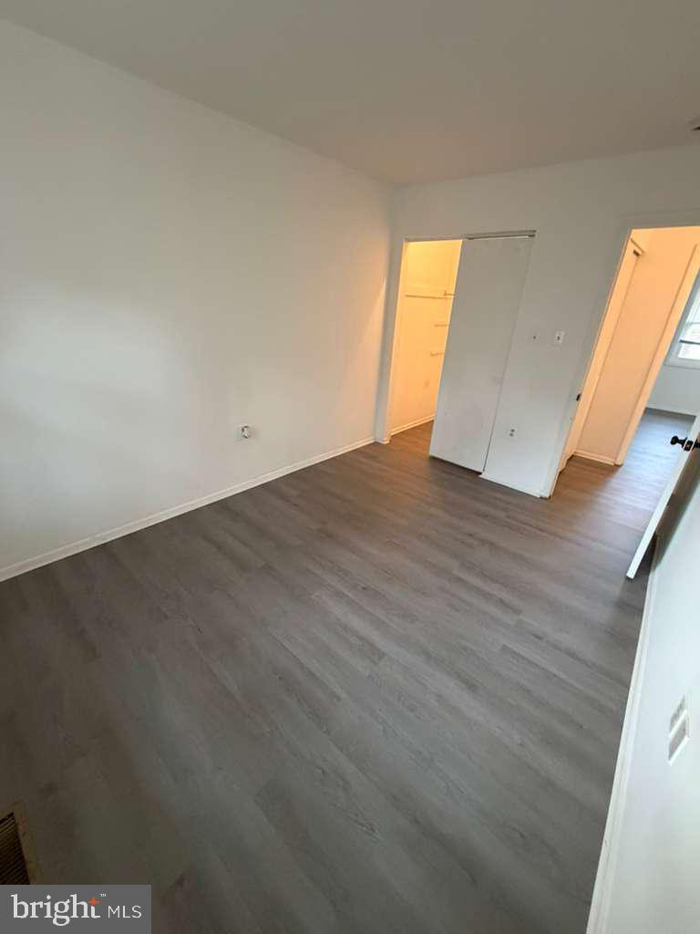 GREENFIELD FARM - Residential Lease