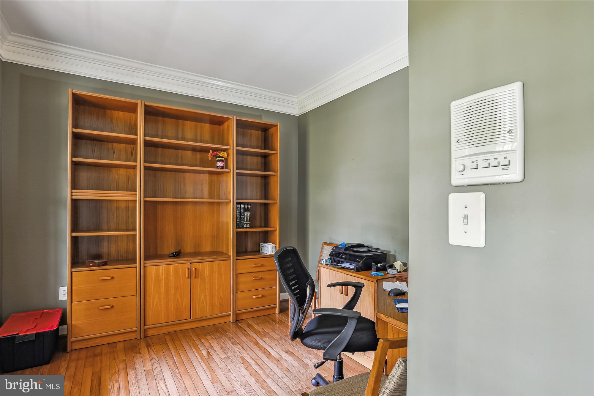 SOUTH RIVER COLONY - Residential