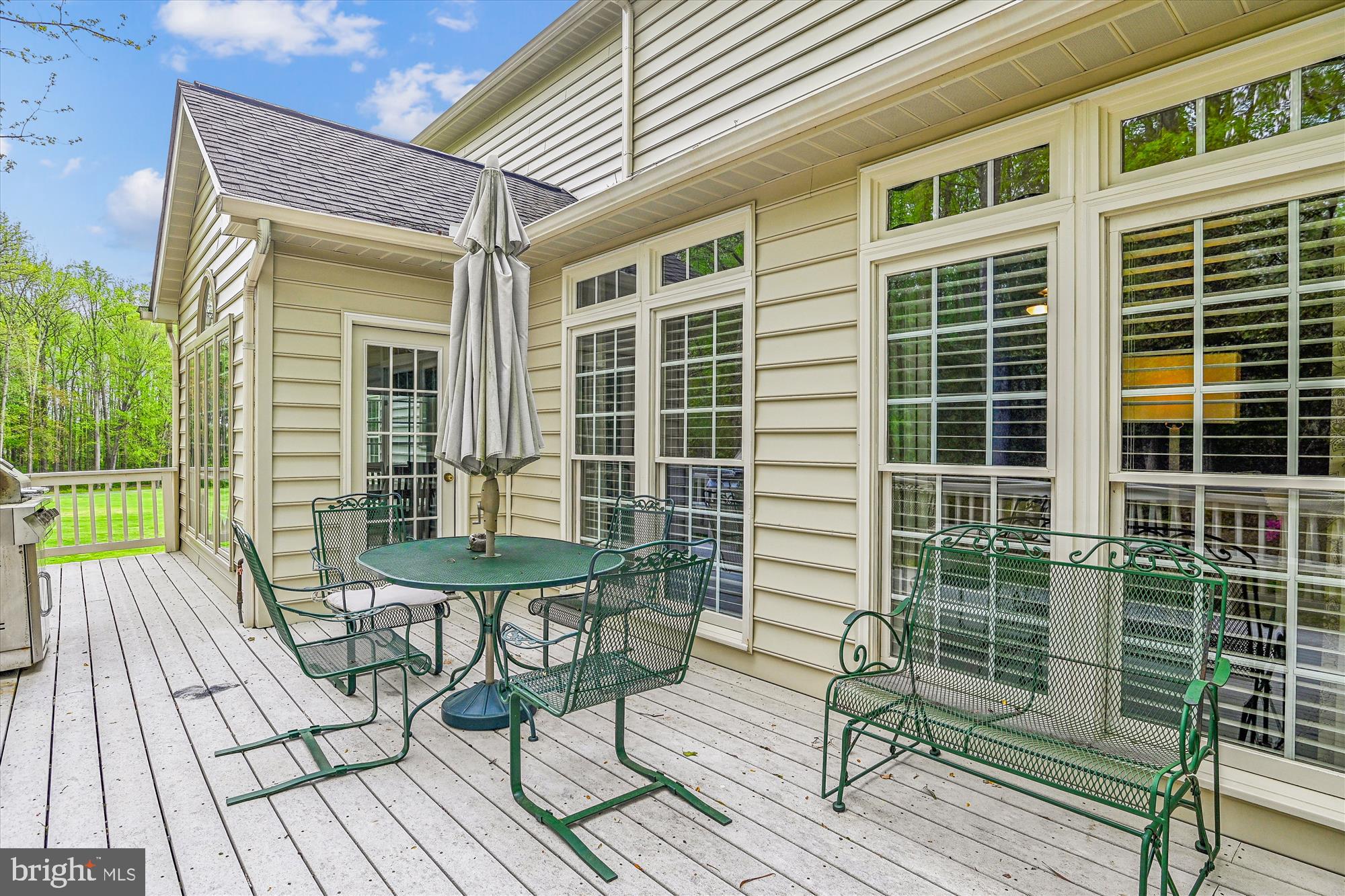 SOUTH RIVER COLONY - Residential