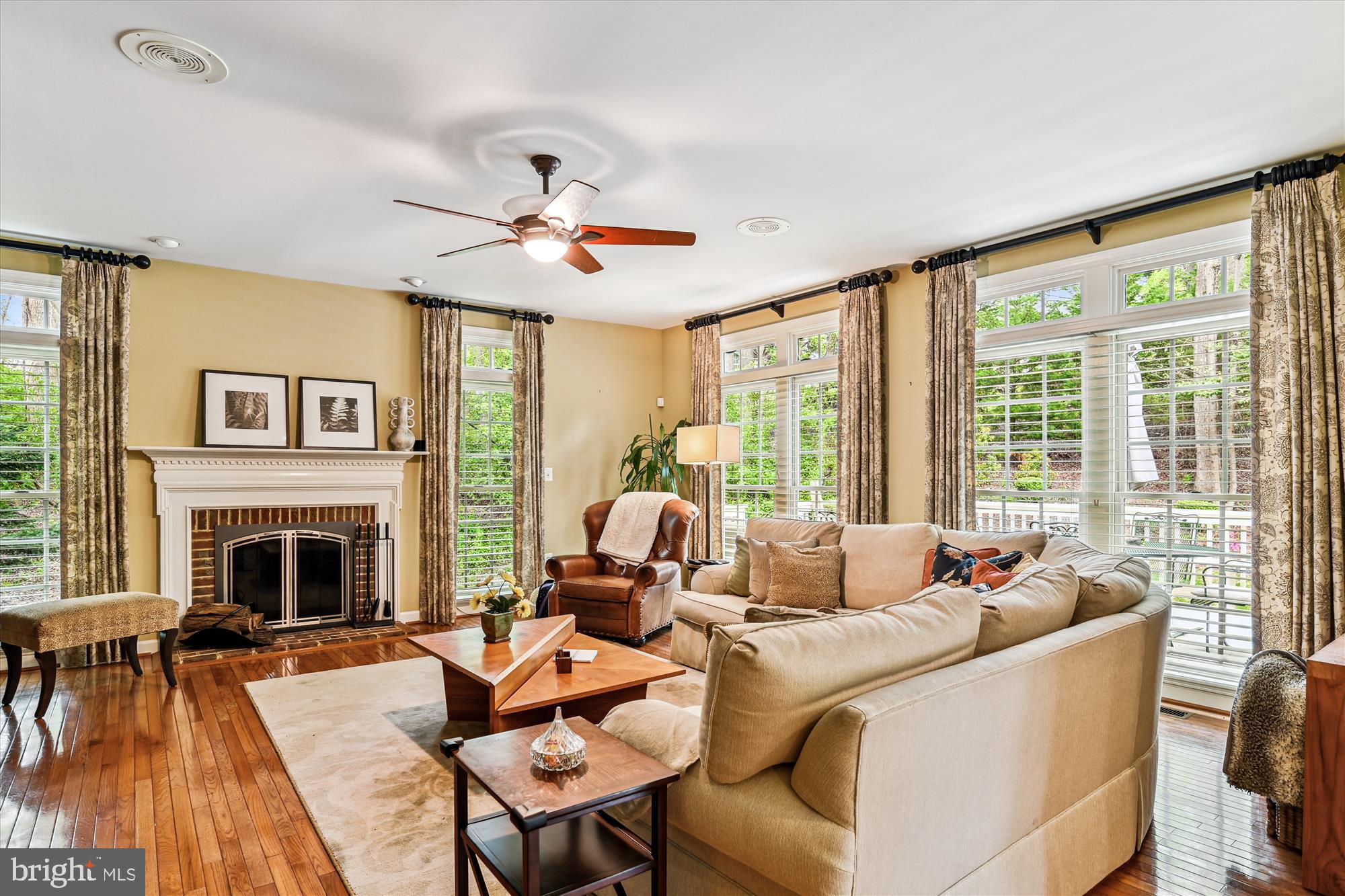 SOUTH RIVER COLONY - Residential