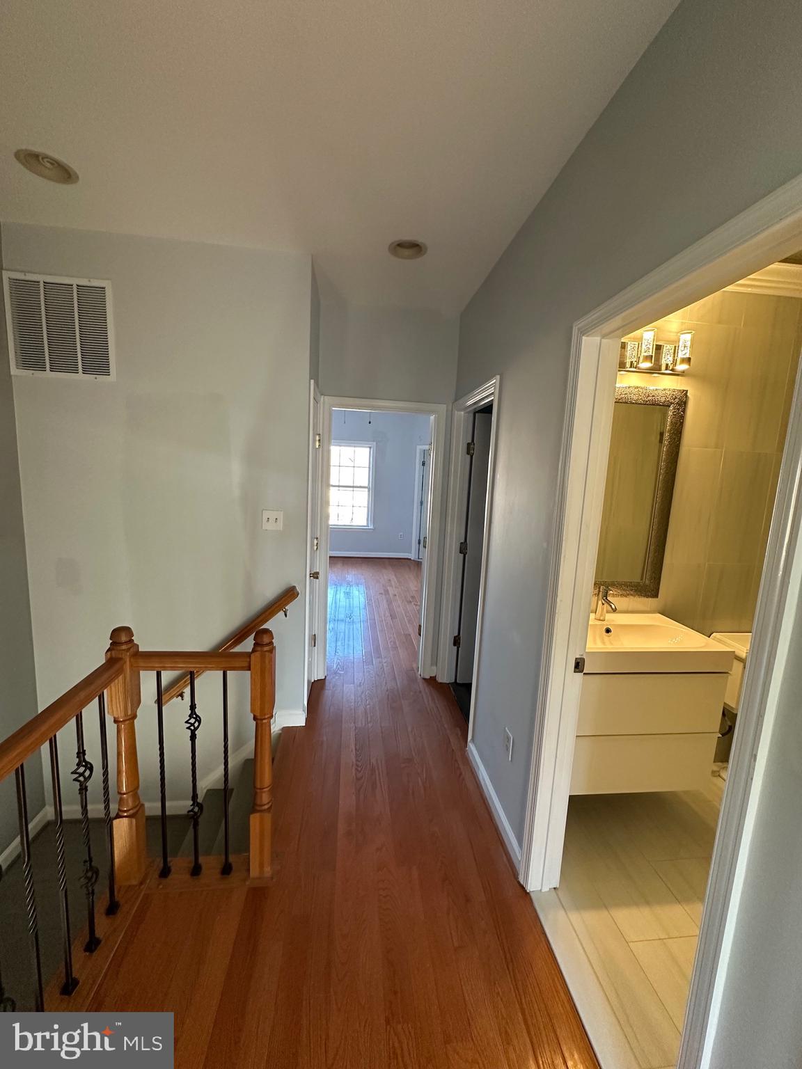 BRAMBLETON LANDBAY - Residential Lease