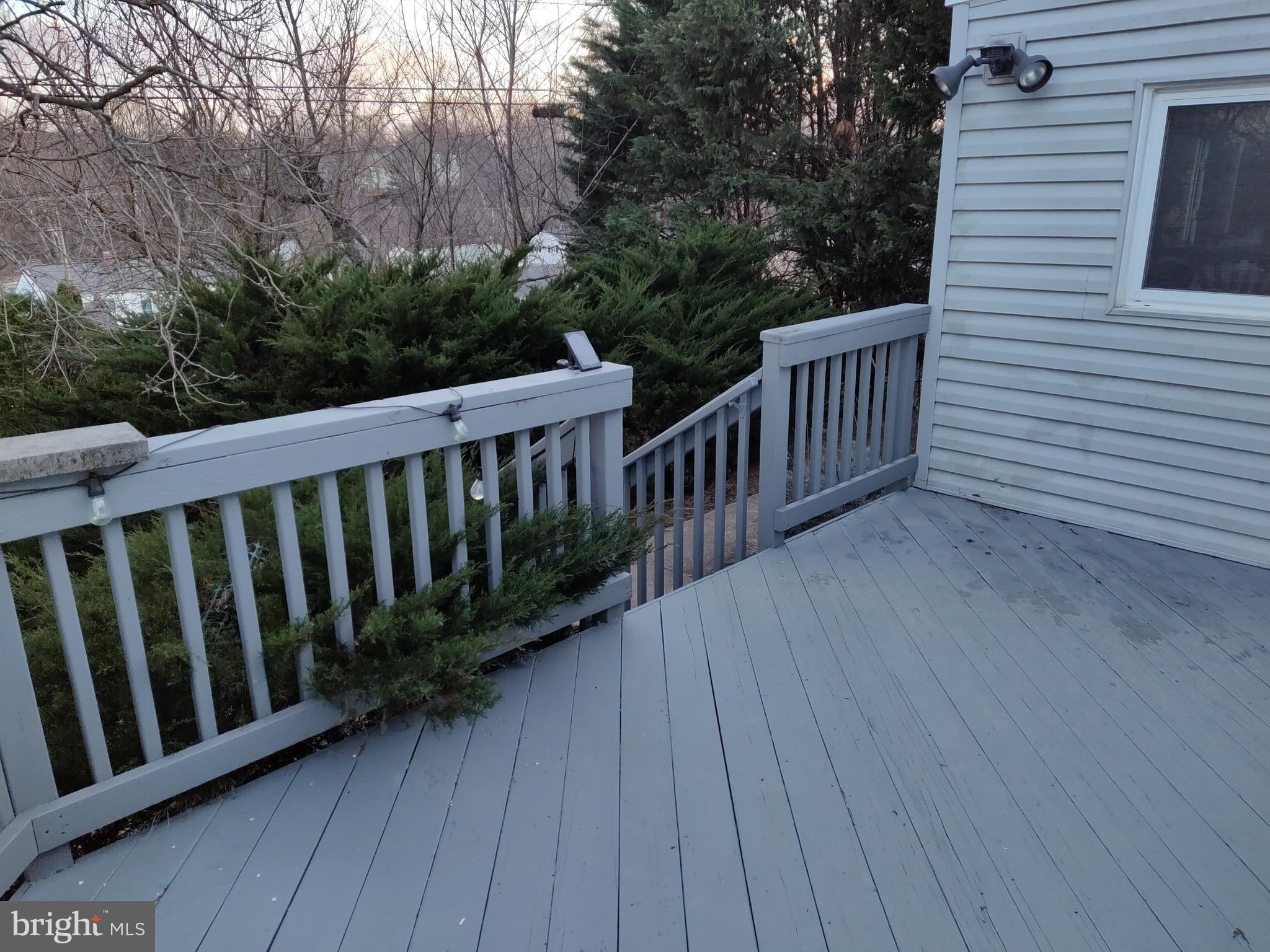 FAIRLAWN-LAUREL - Residential Lease