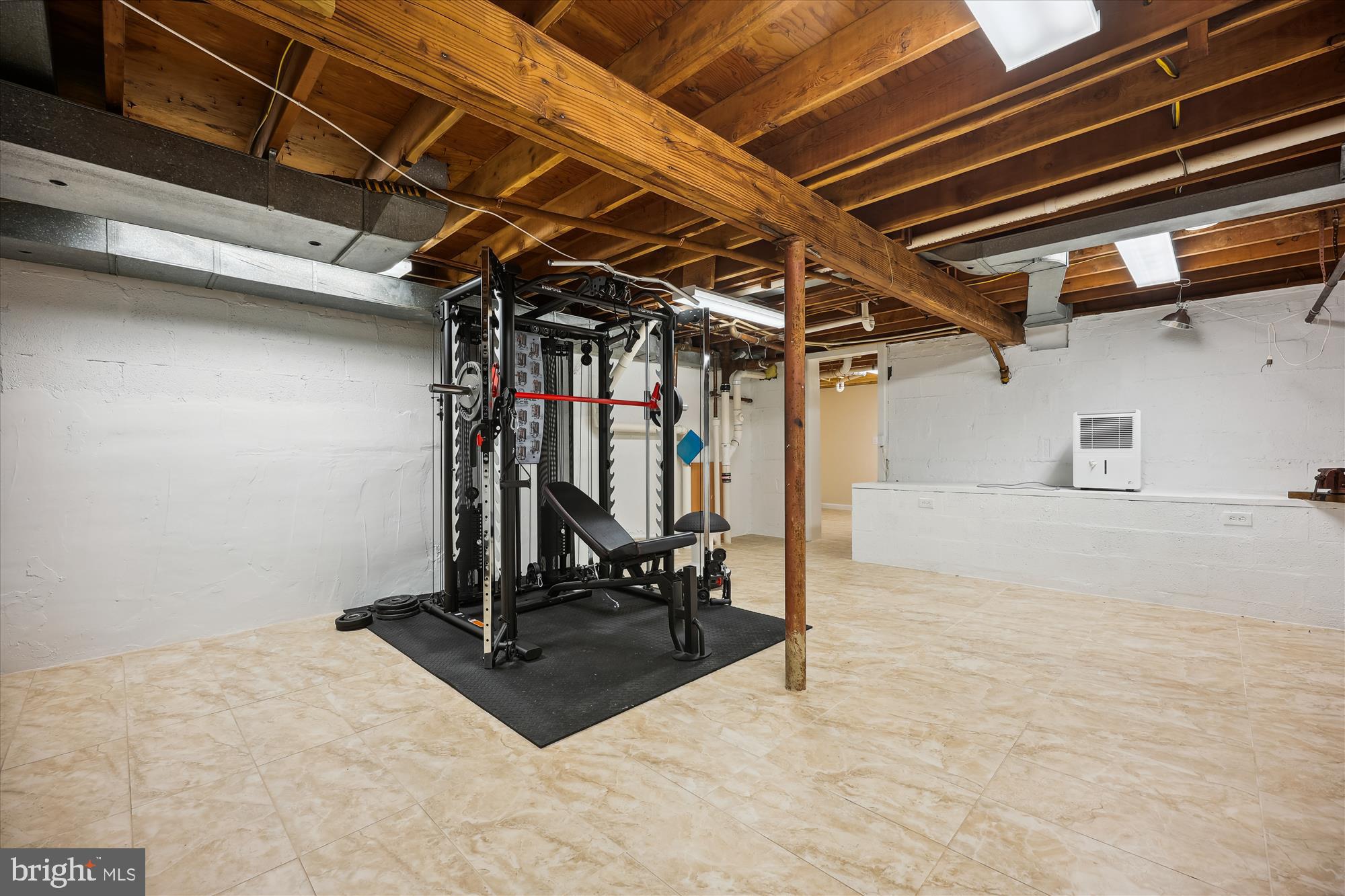 CARDEROCK SPRINGS - Residential