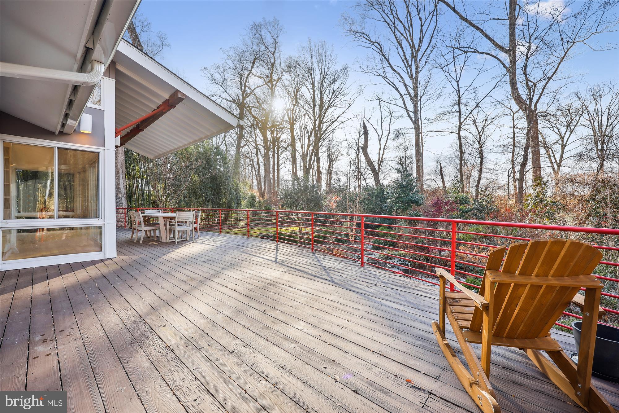 CARDEROCK SPRINGS - Residential