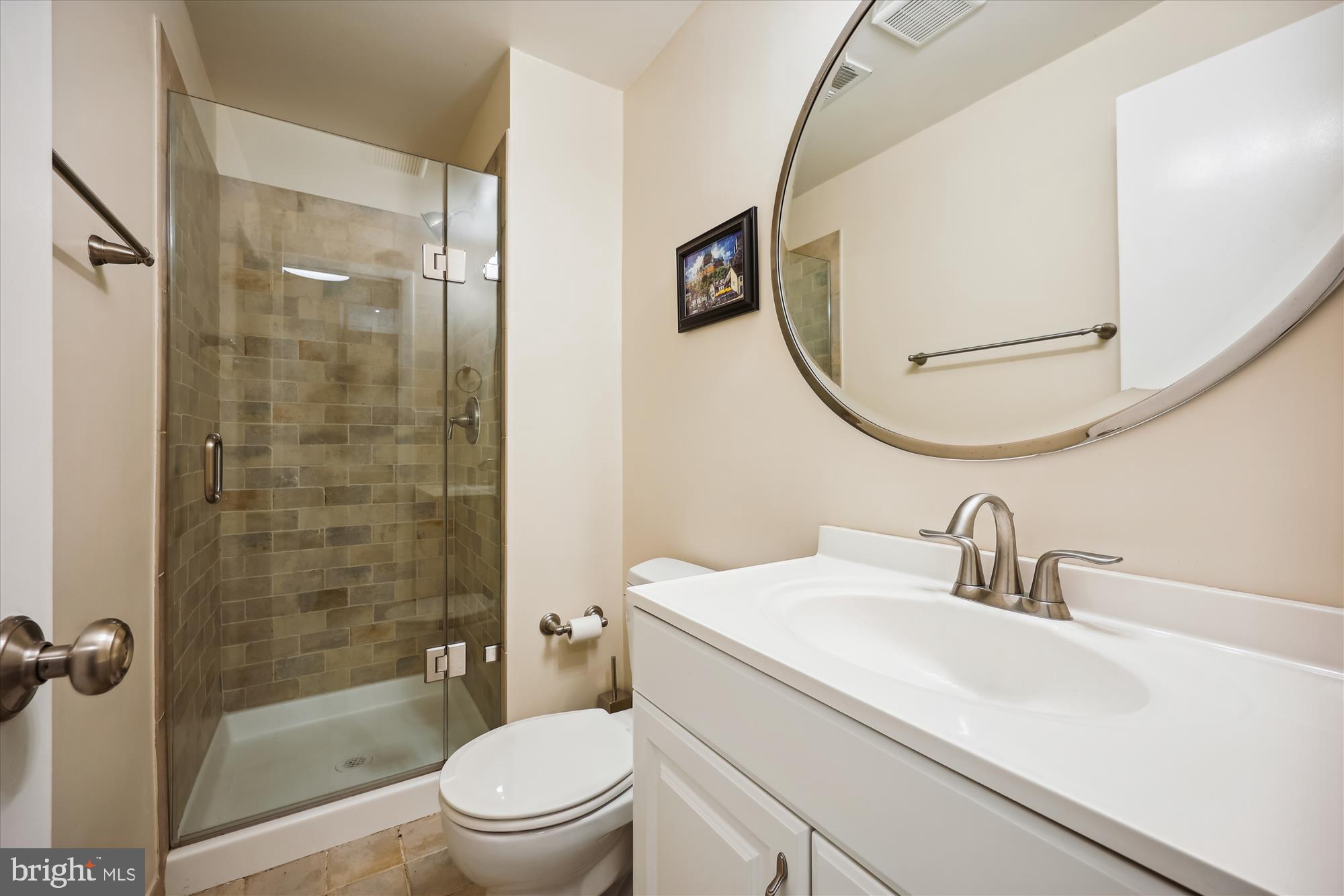 CARDEROCK SPRINGS - Residential