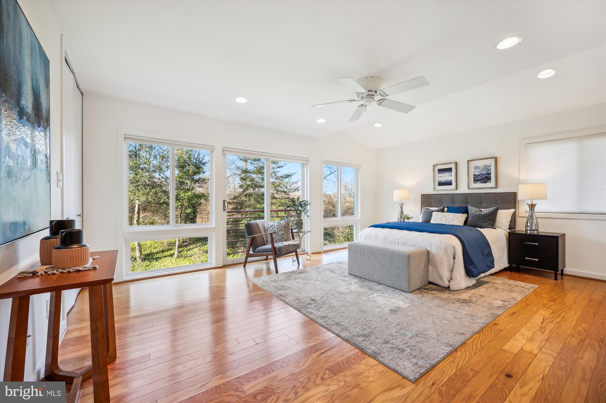 CARDEROCK SPRINGS - Residential