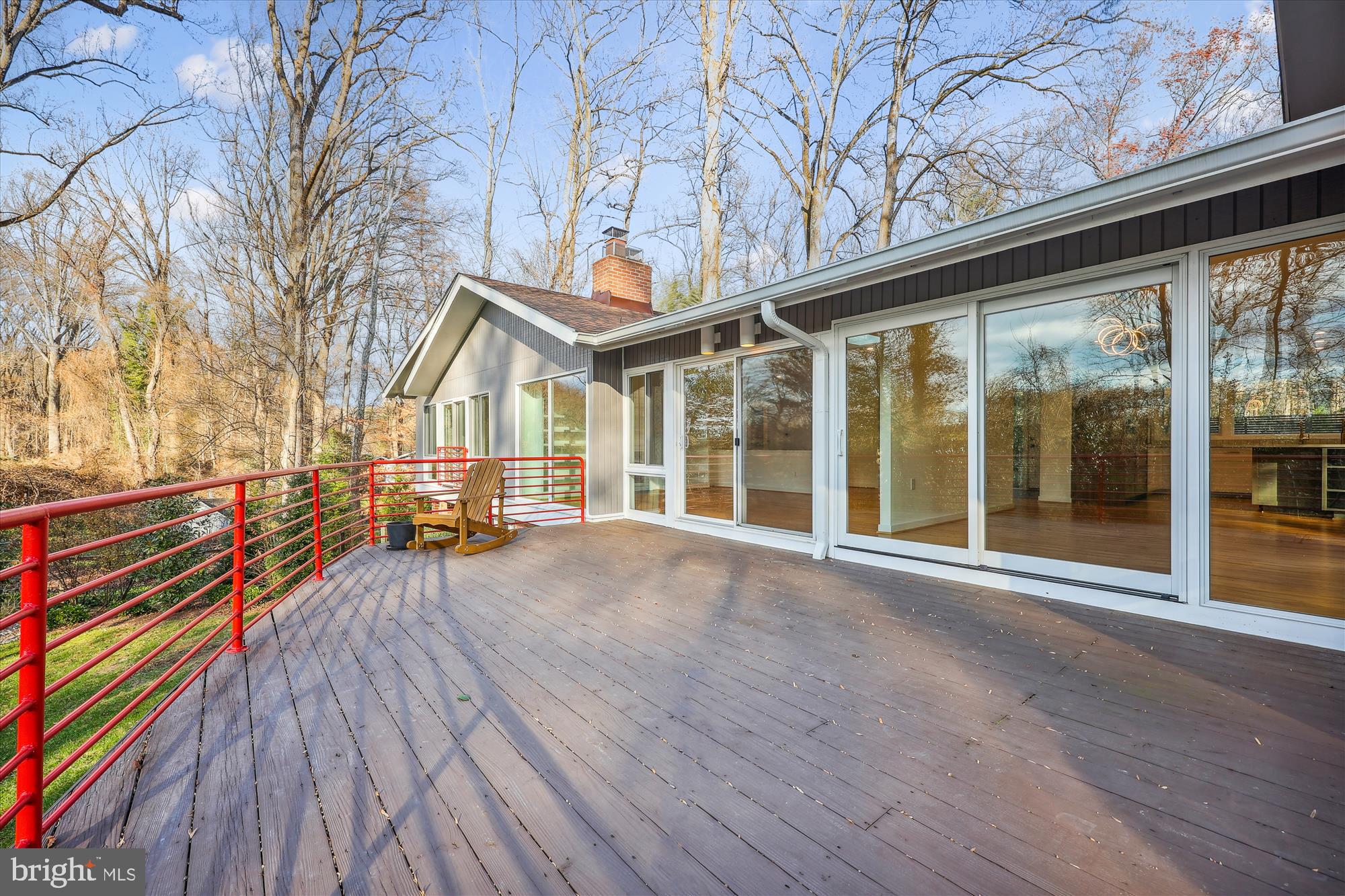 CARDEROCK SPRINGS - Residential