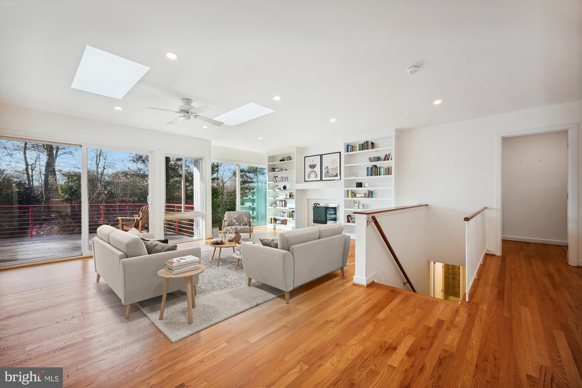 CARDEROCK SPRINGS - Residential