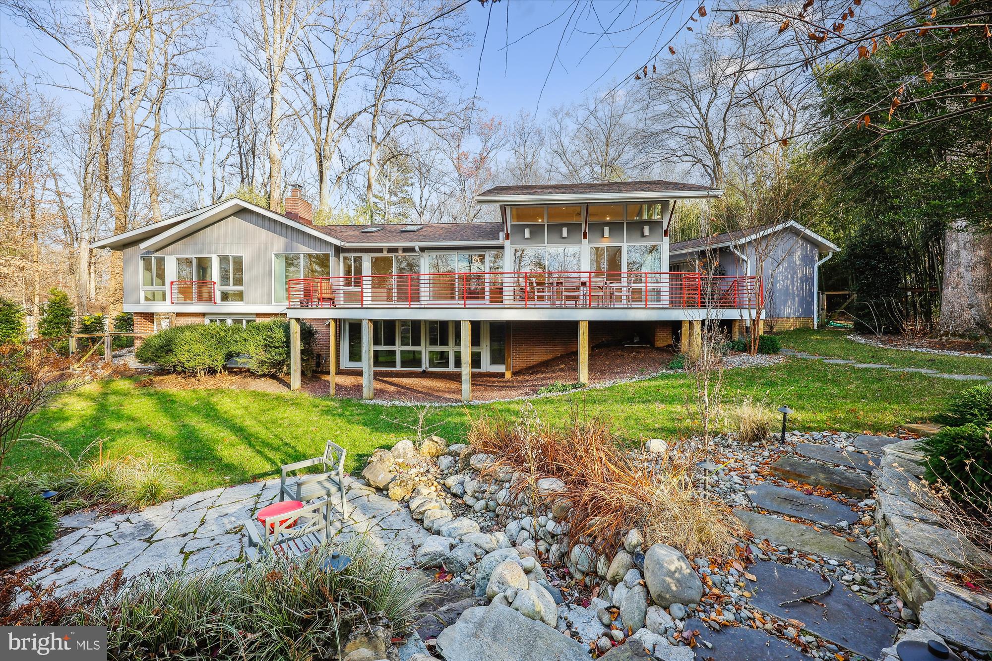 CARDEROCK SPRINGS - Residential