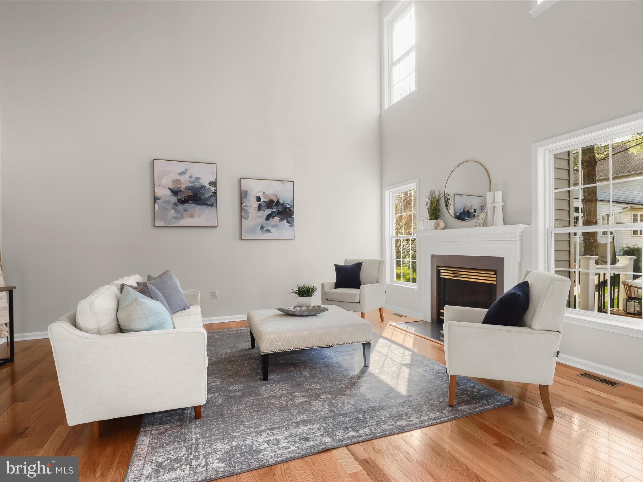 RIVER HILL - Residential