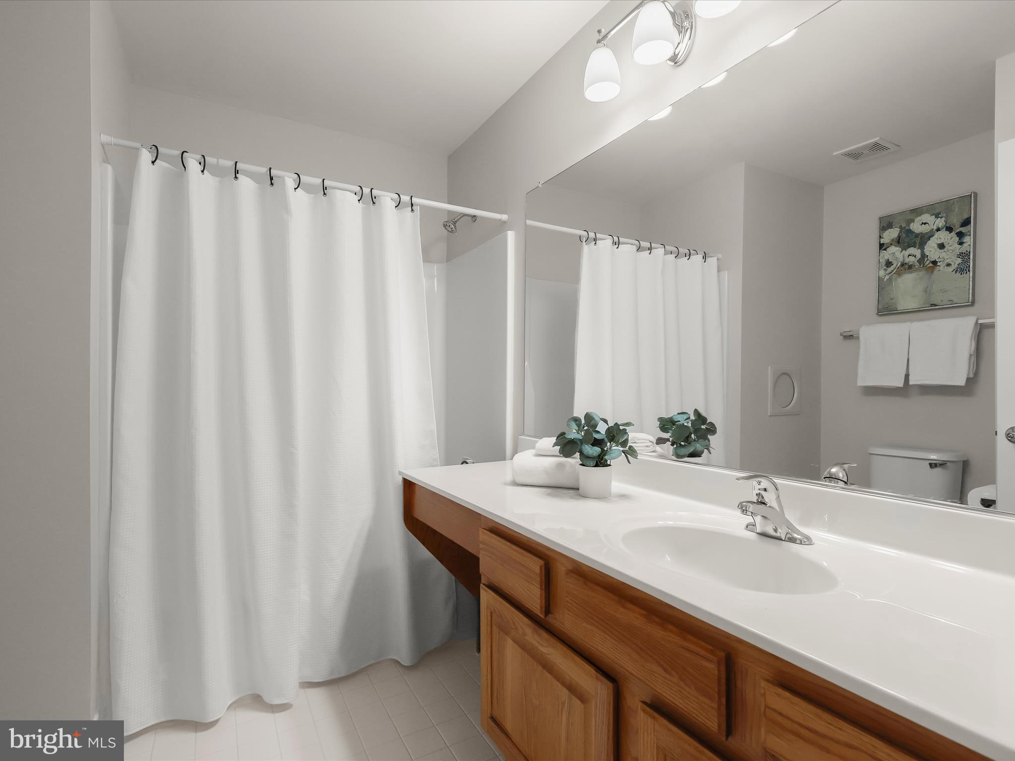 RIVER HILL - Residential