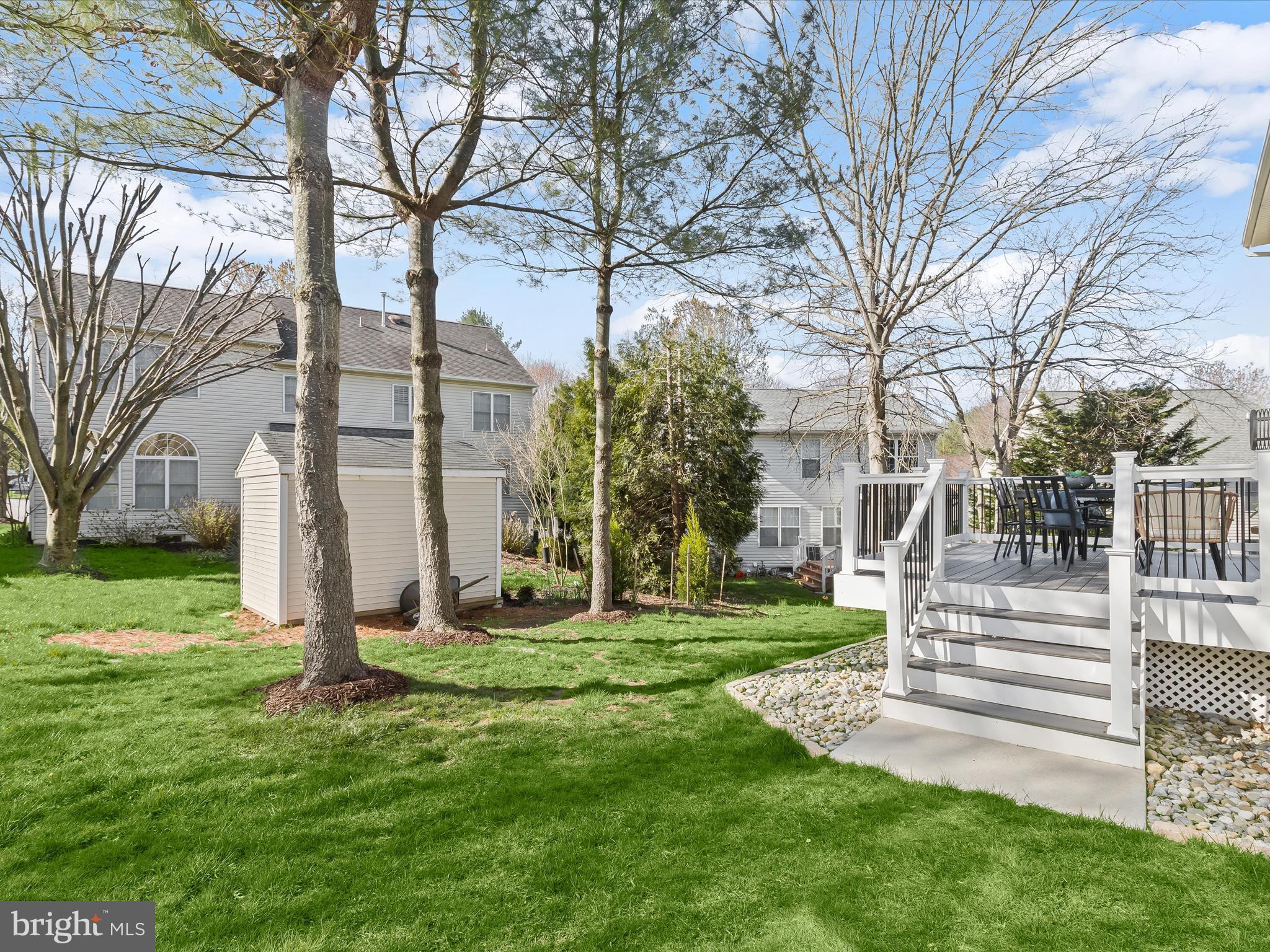 RIVER HILL - Residential