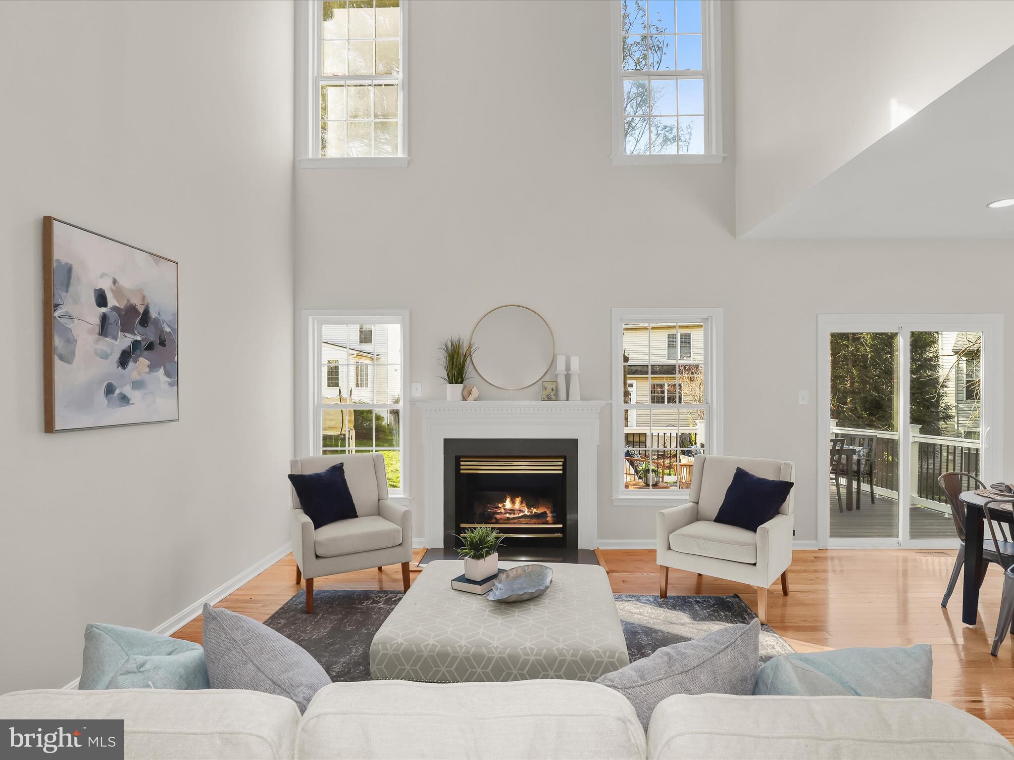 RIVER HILL - Residential