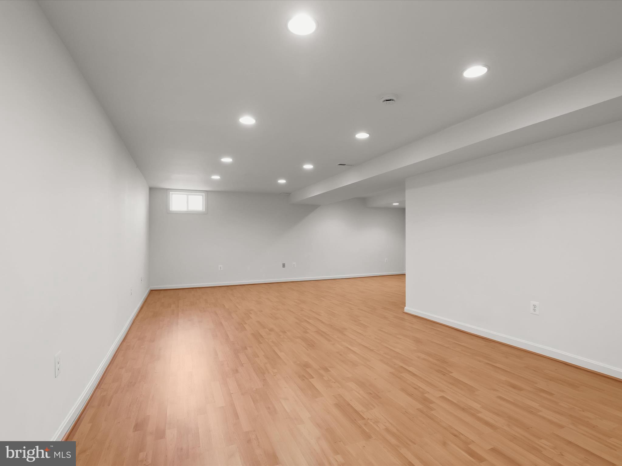 RIVER HILL - Residential