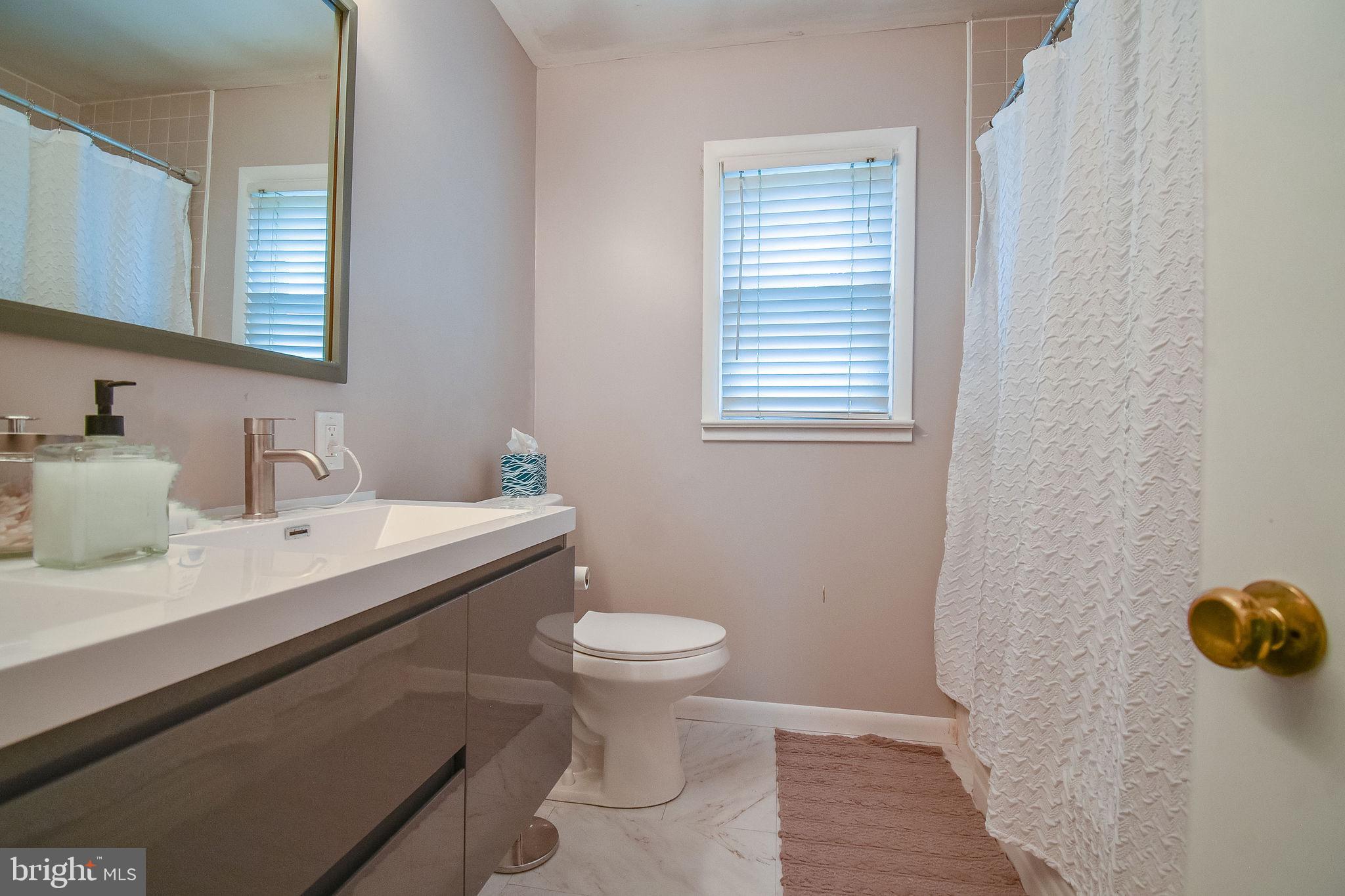 NOTTINGHAM VIL - Residential