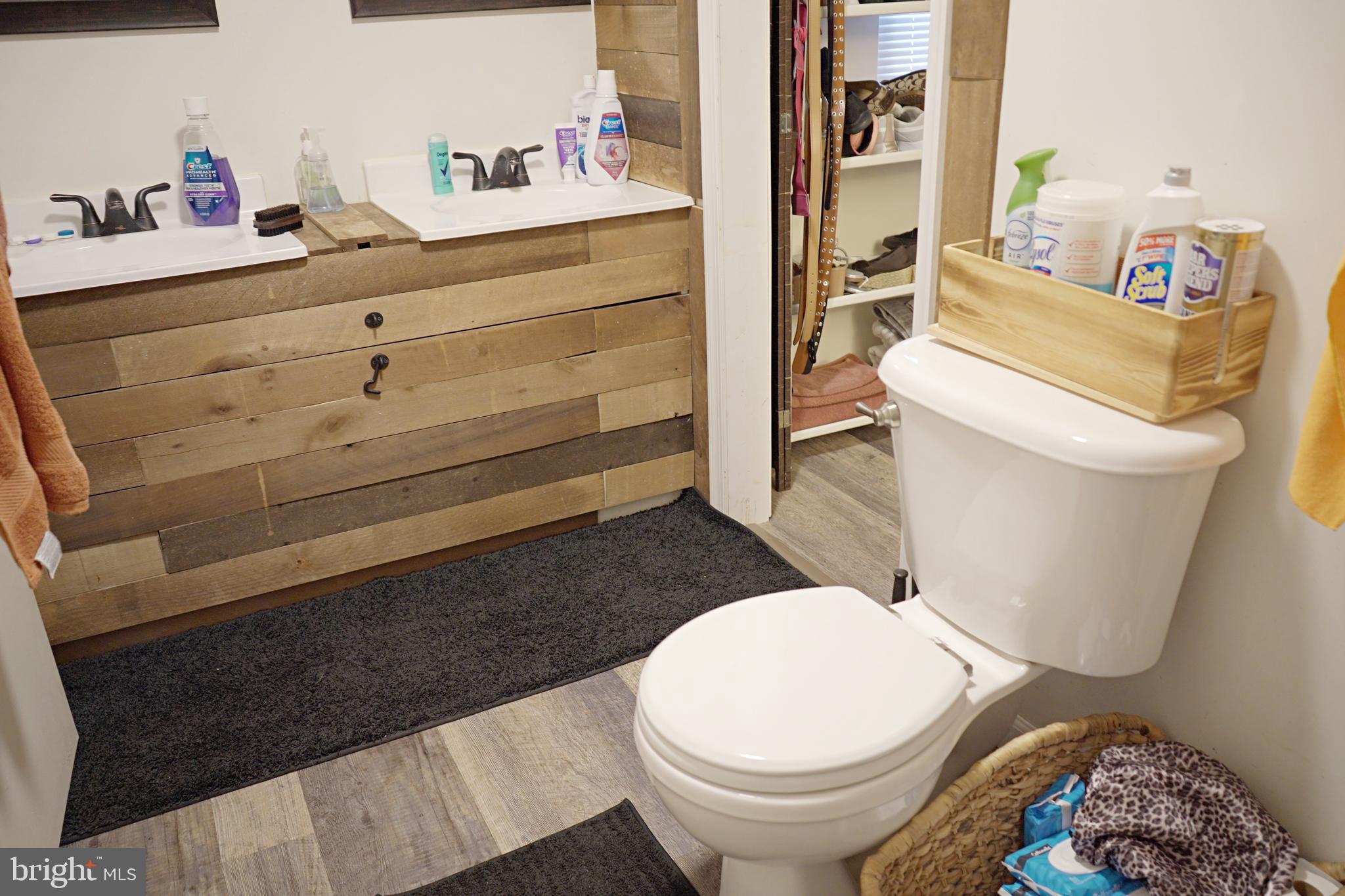 WAKEFIELD - Residential