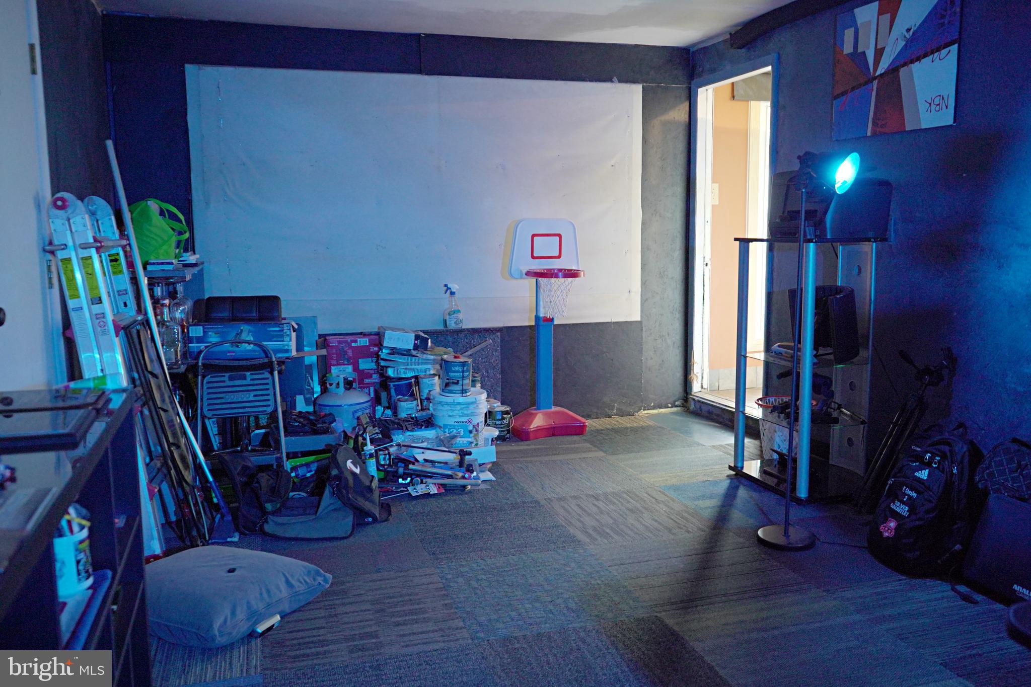 WAKEFIELD - Residential