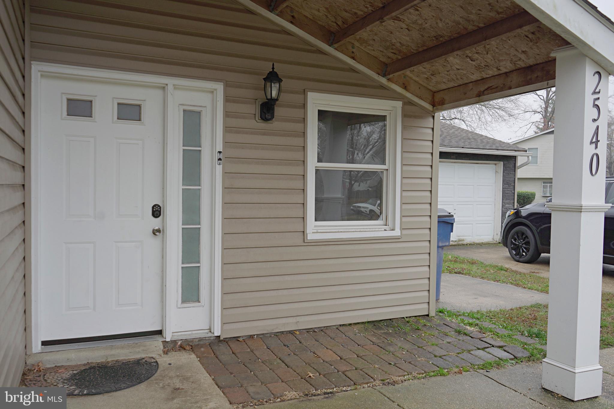 WAKEFIELD - Residential