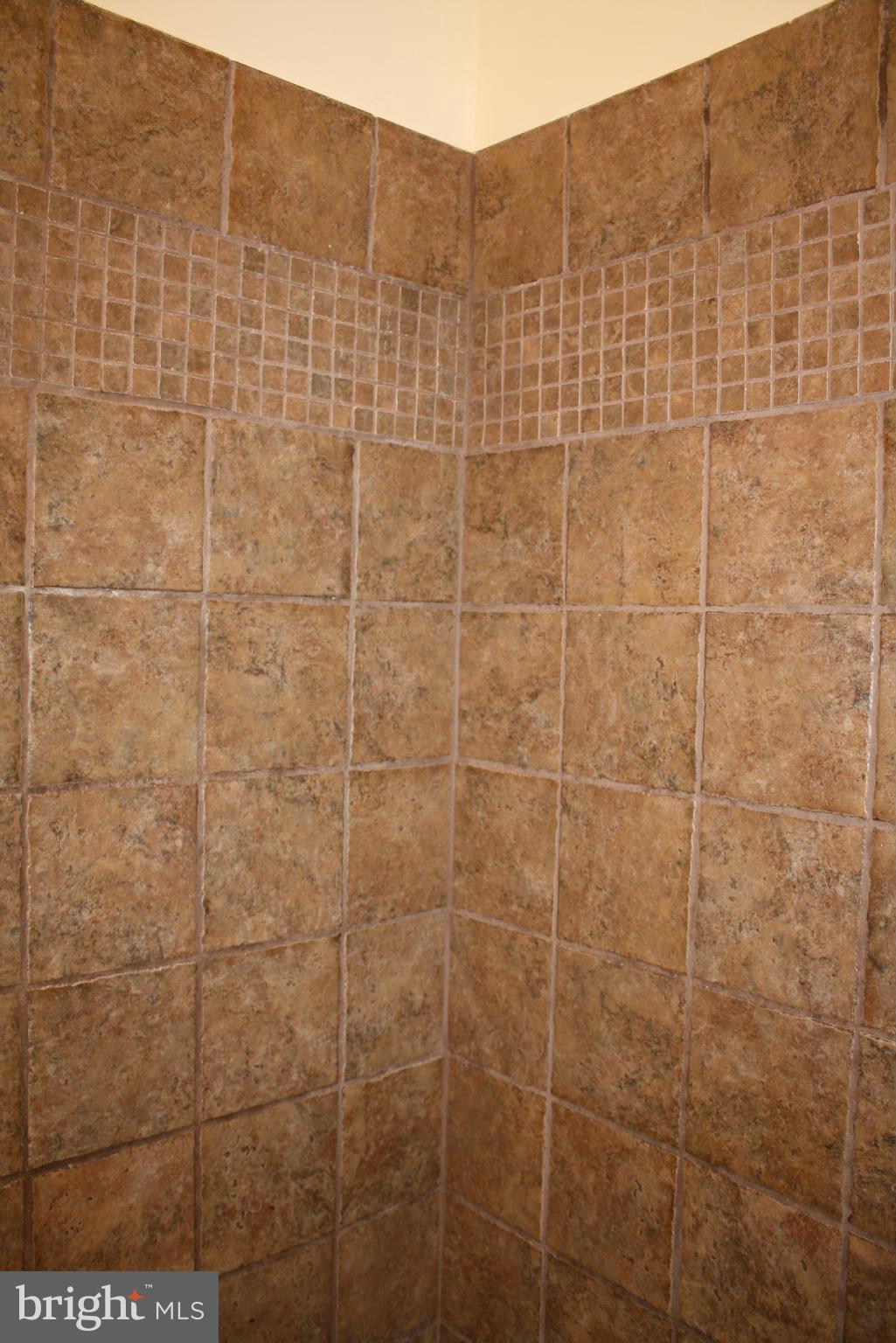 RIVER PLACE - Residential Lease