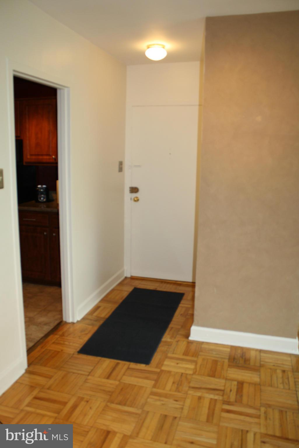 RIVER PLACE - Residential Lease