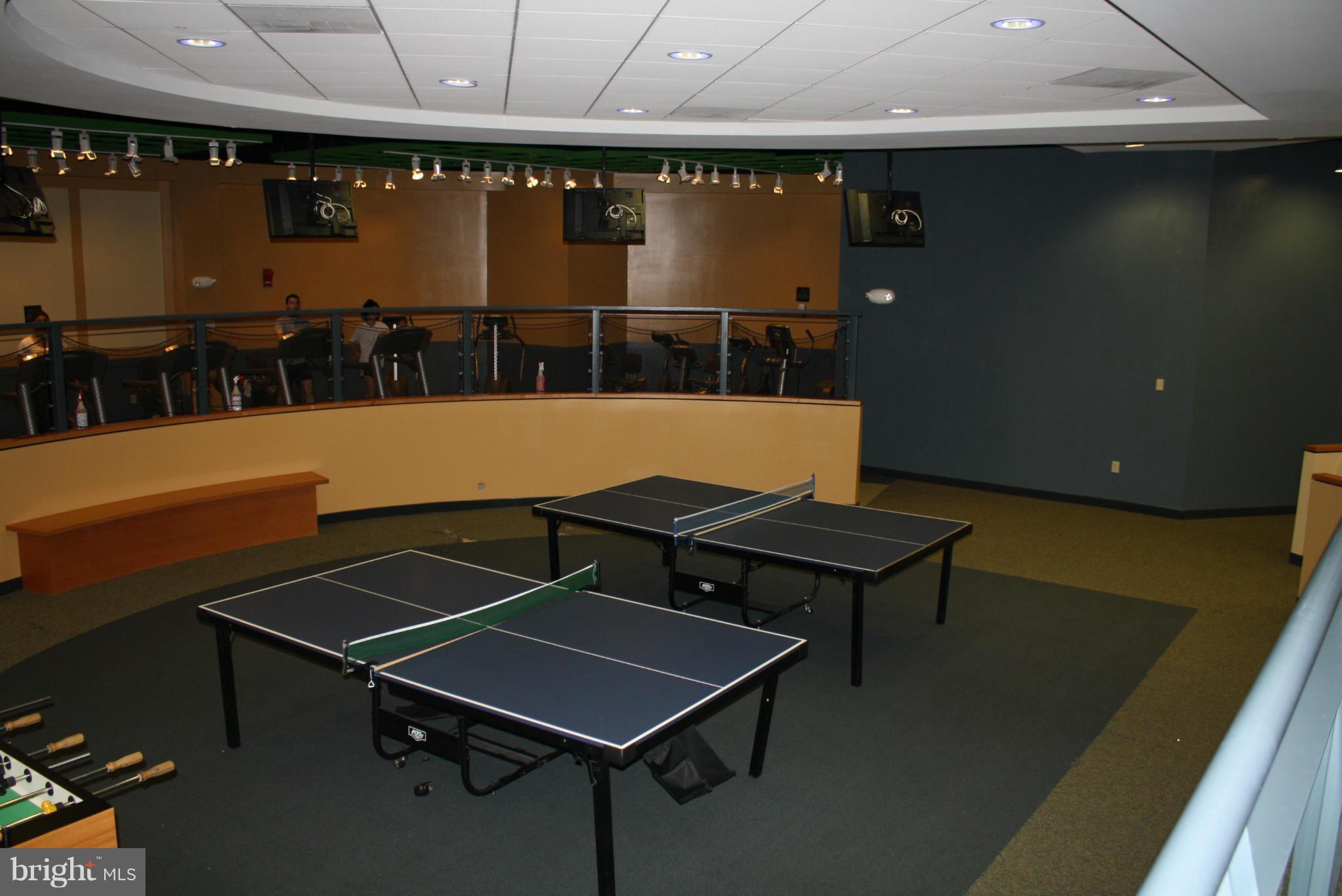 RIVER PLACE - Residential Lease