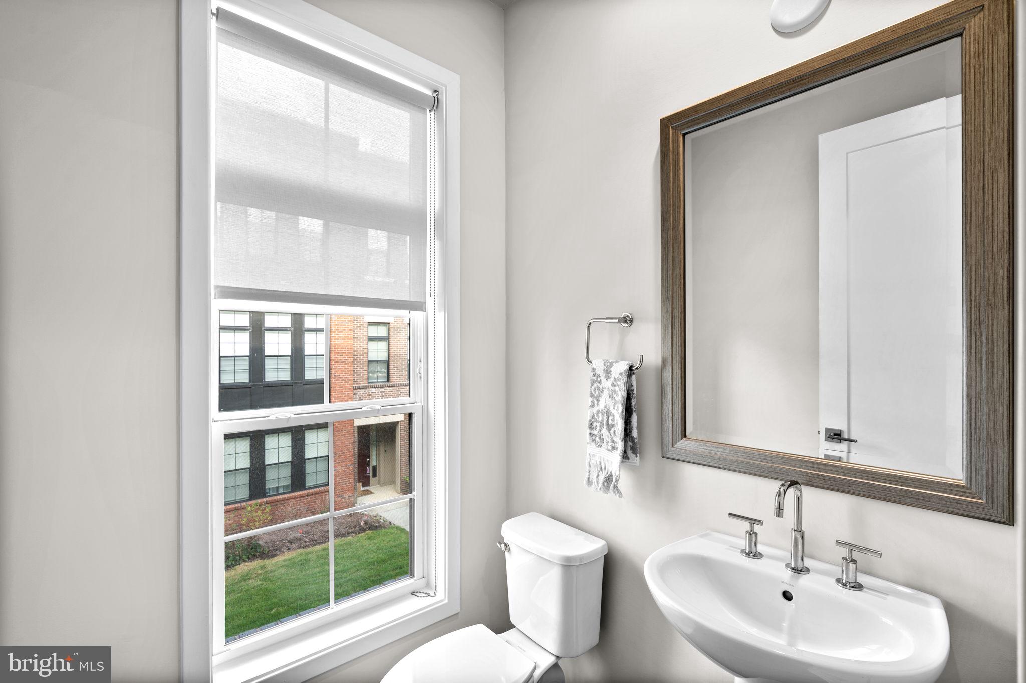 UNION PARK AT MCLEAN - Residential