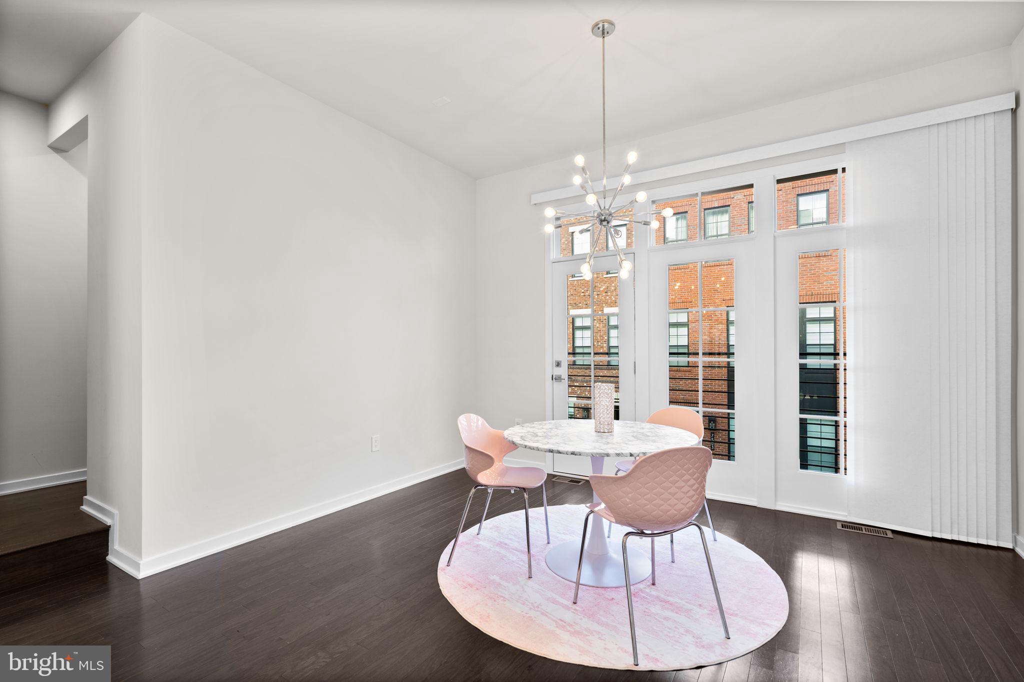 UNION PARK AT MCLEAN - Residential