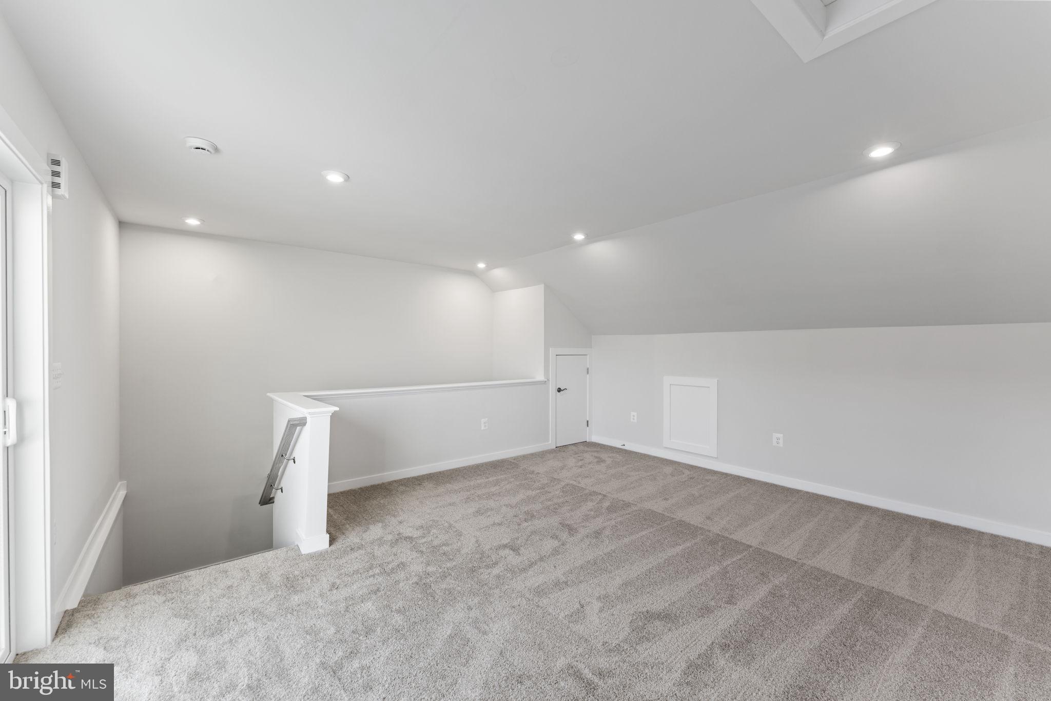 WESTFIELD - Residential Lease