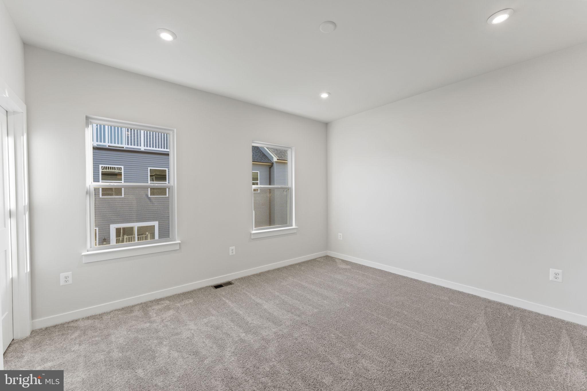 WESTFIELD - Residential Lease