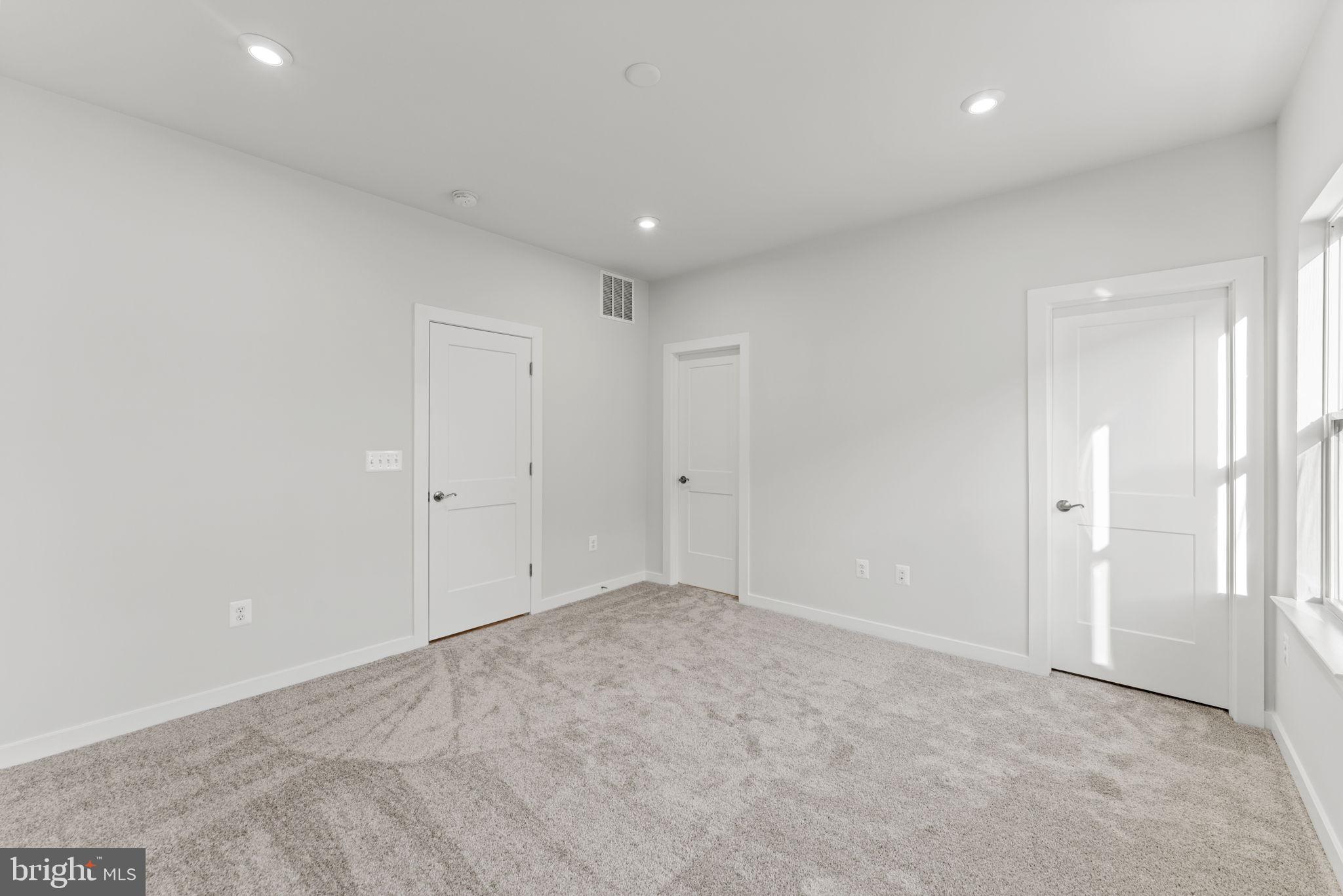 WESTFIELD - Residential Lease