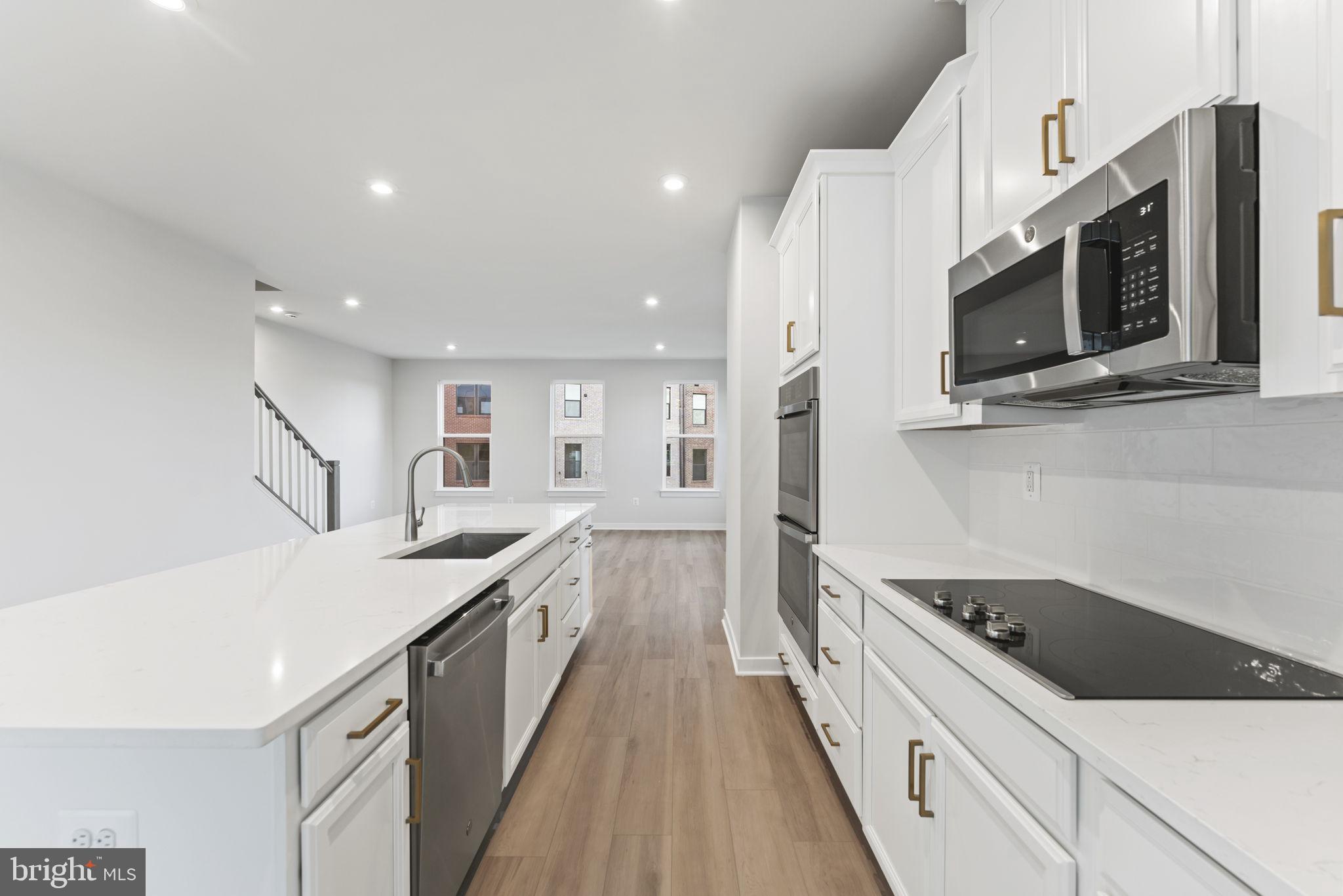 WESTFIELD - Residential Lease