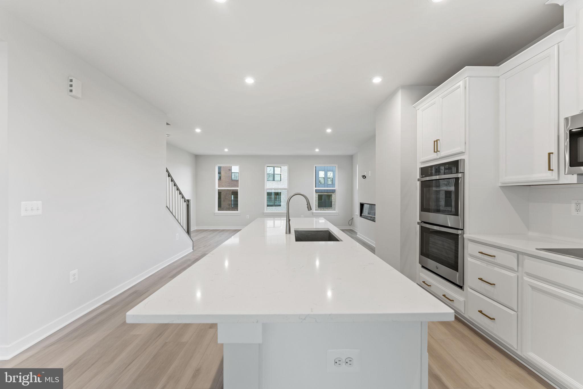 WESTFIELD - Residential Lease