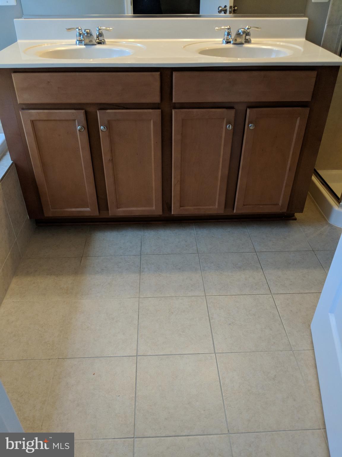 MILLSTONE VILLAGE - Residential Lease