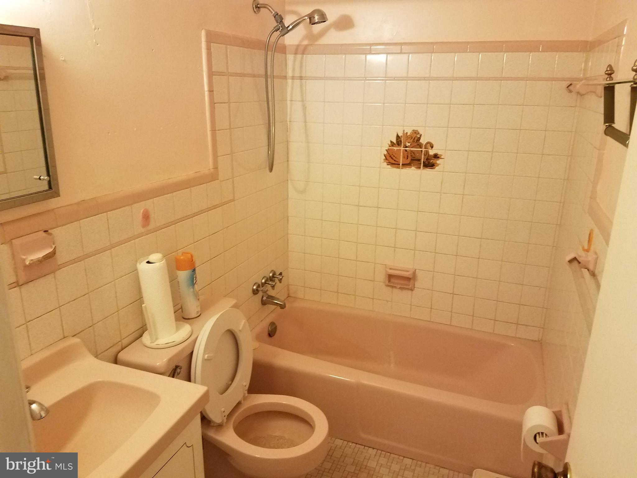 TEMPLE HILLS - Residential