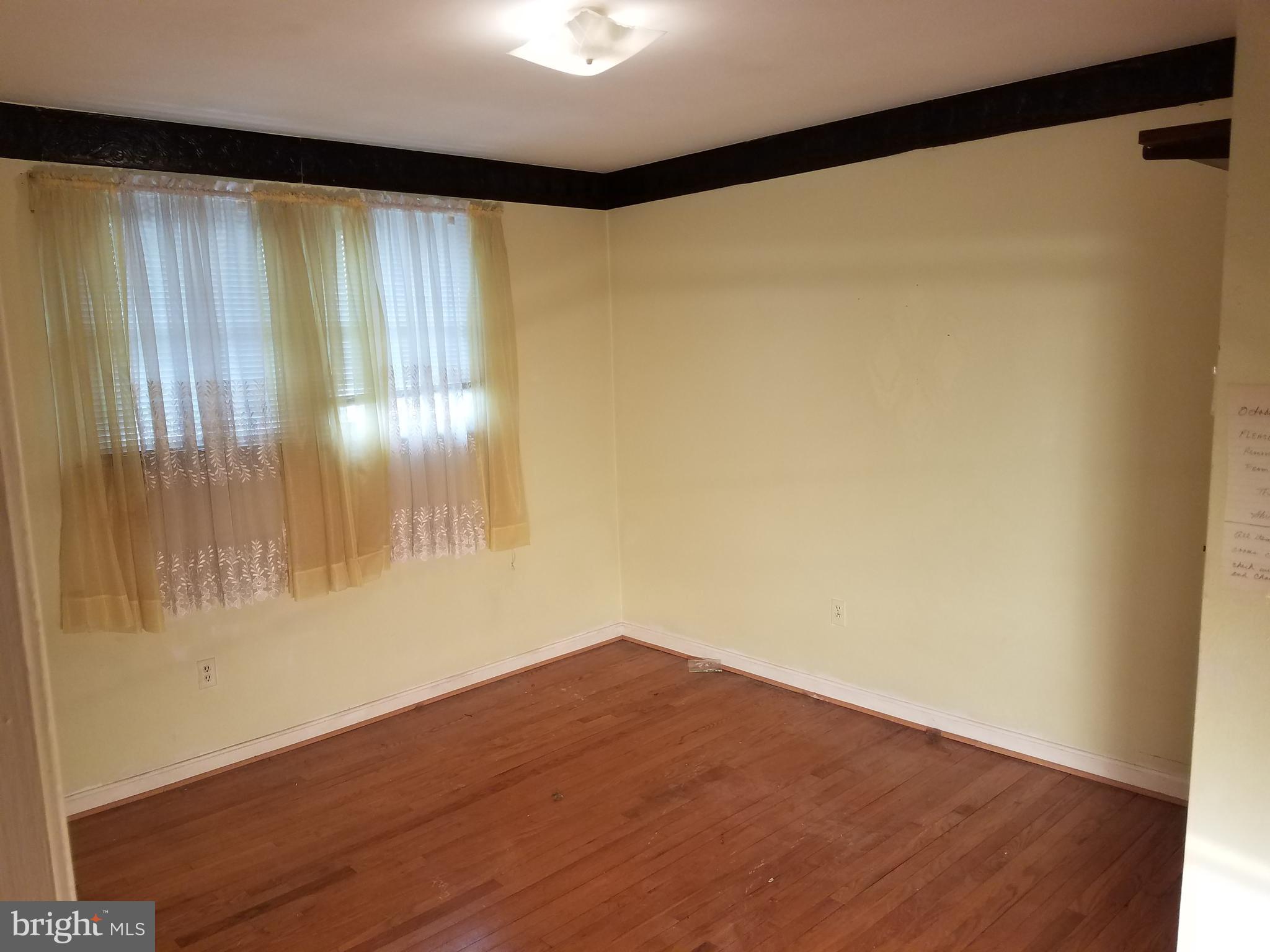 TEMPLE HILLS - Residential