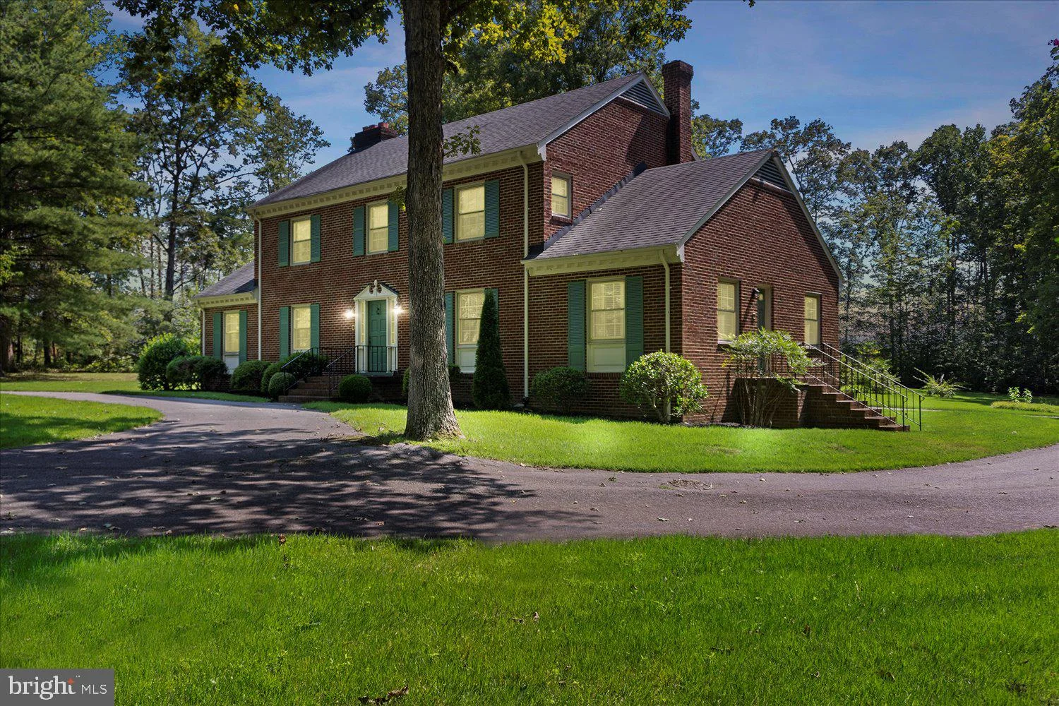 9449 Fredericks Hall Rd, Mineral, VA 23117