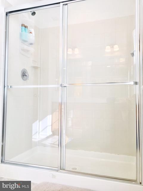 LAKELAND PLACE - Residential