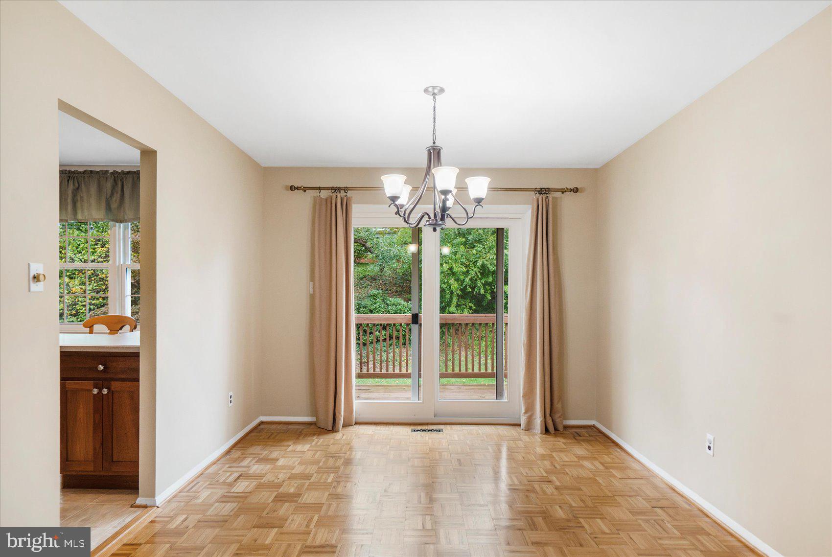 CROMWELL VALLEY - Residential Lease