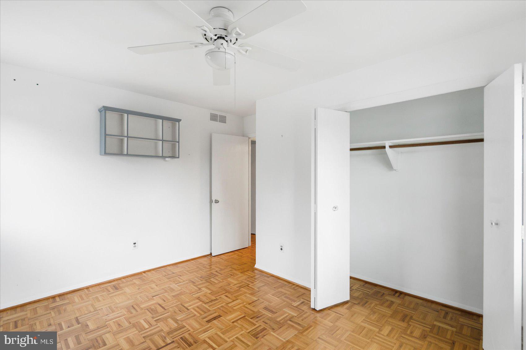 CROMWELL VALLEY - Residential Lease