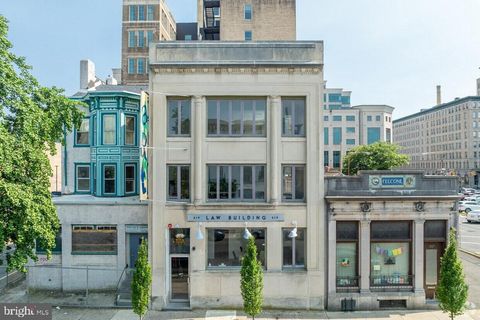 Photo of 219 E Hanover St #200, TRENTON, NJ 08608 (MLS # NJME2074270)